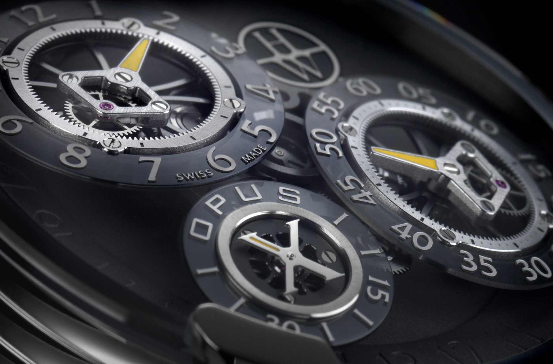 Harry Winston Opus Х. Модель Солнечной системы на запястье
