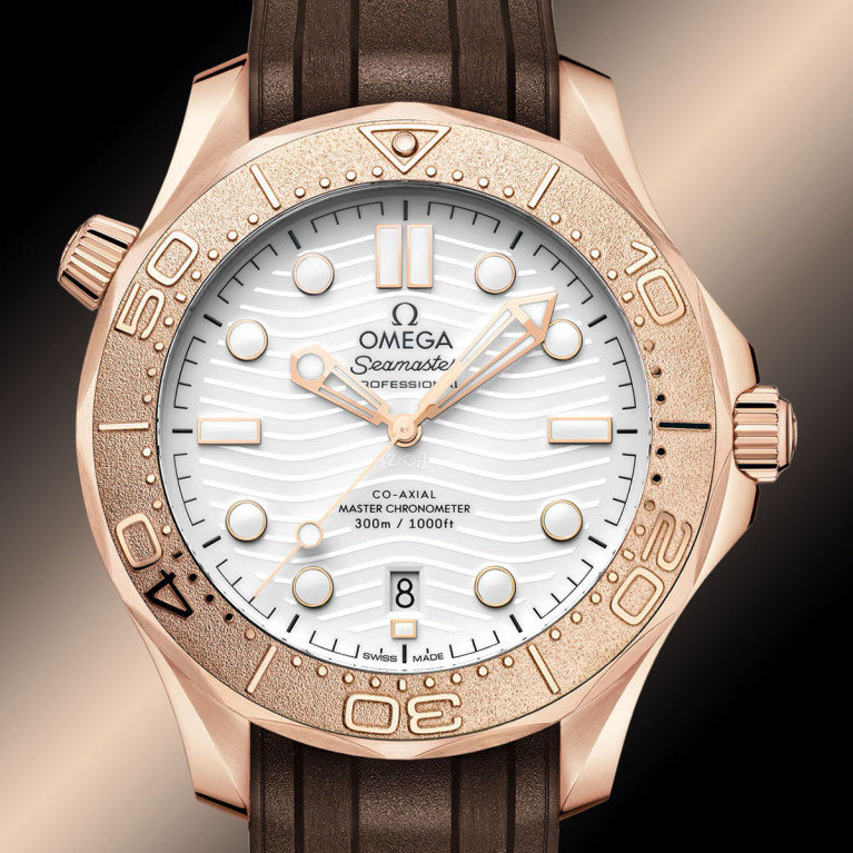 Omega Seamaster Diver 300M Moonshine и Sedna Gold