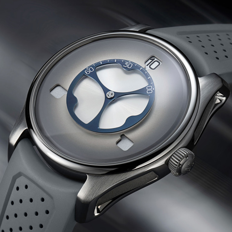 H. Moser & Cie. Pioneer Flying Hours