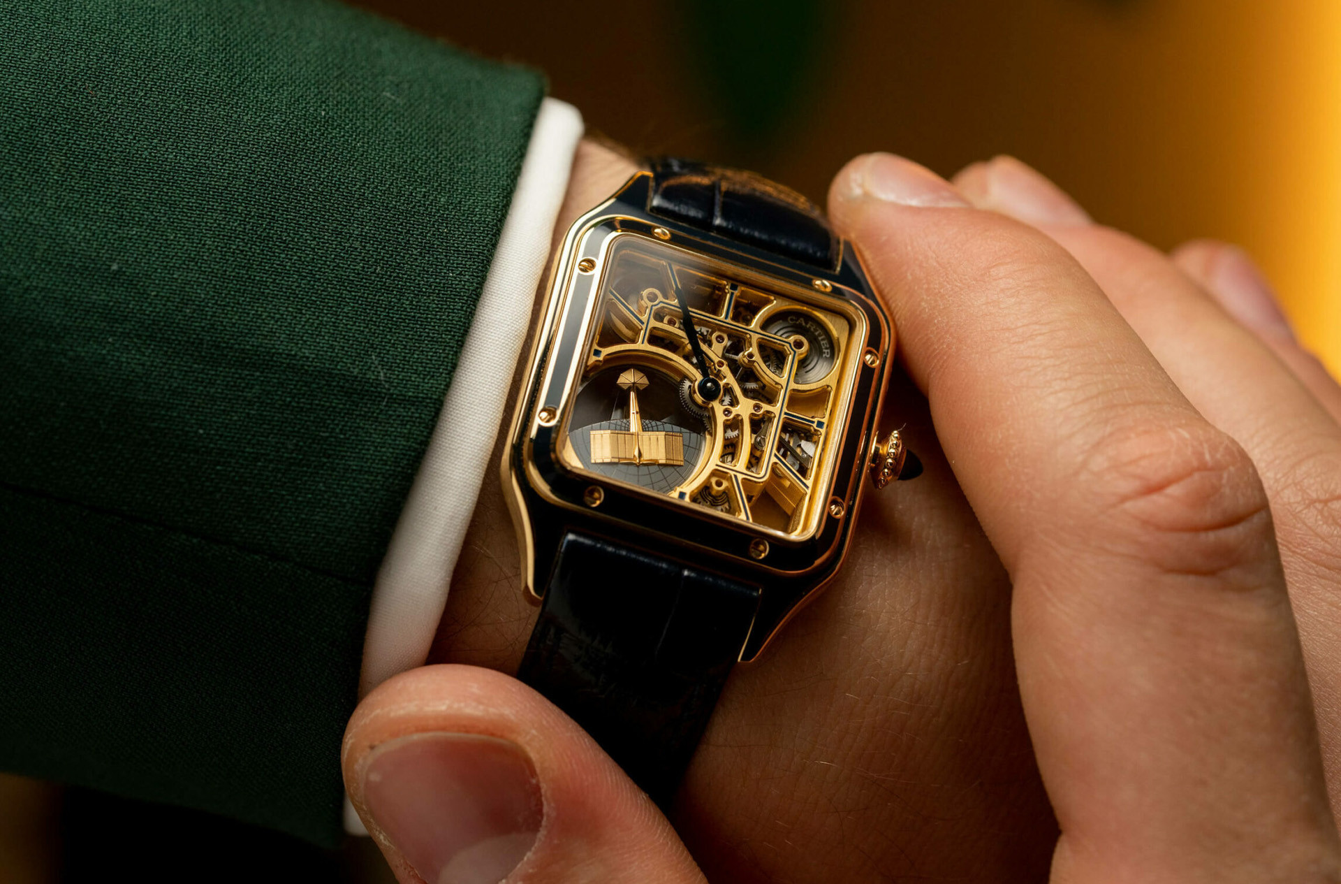 Цены на часы Cartier в США подскочили на 10%