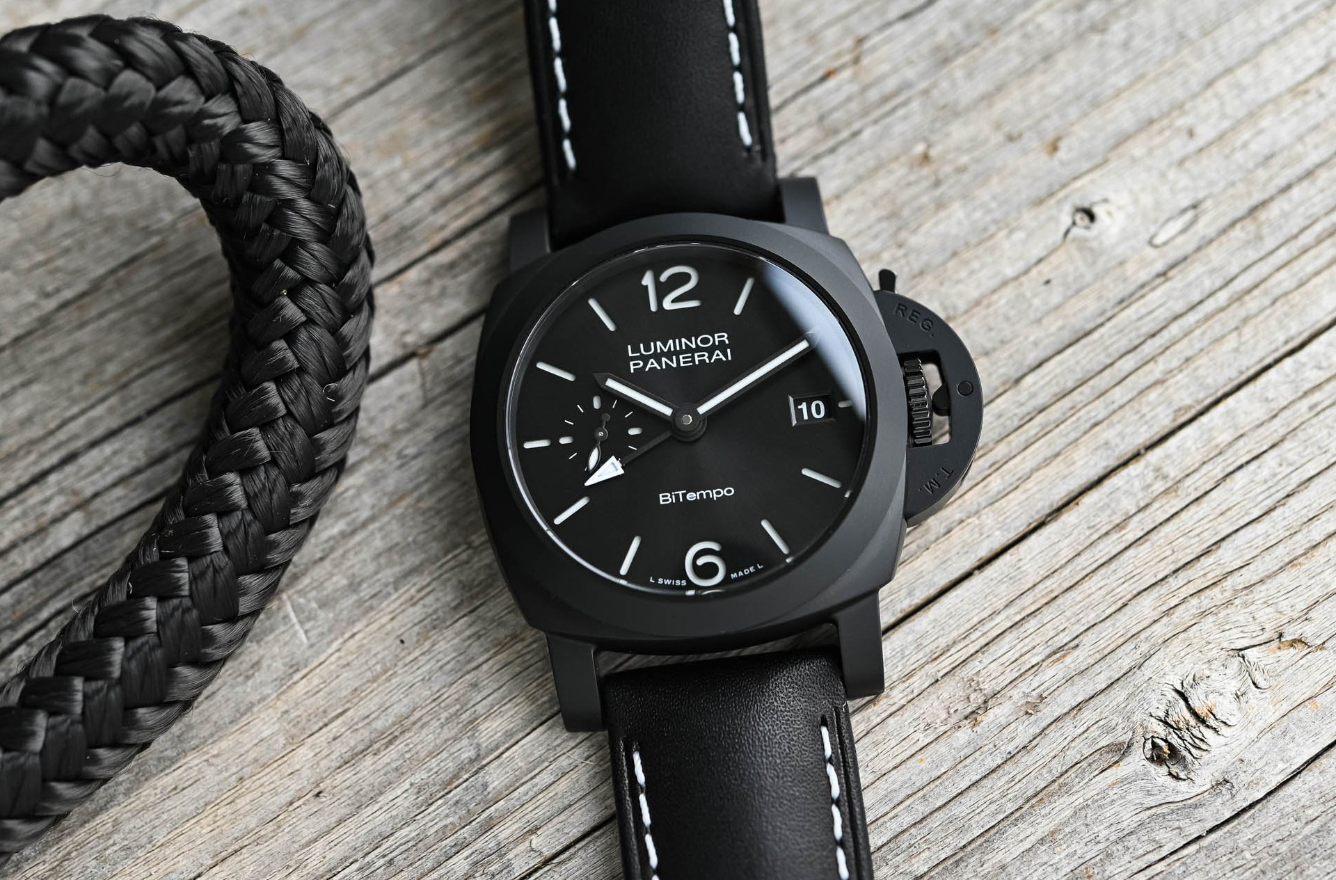 Panerai Luminor GMT Ceramica 40mm PAM01460