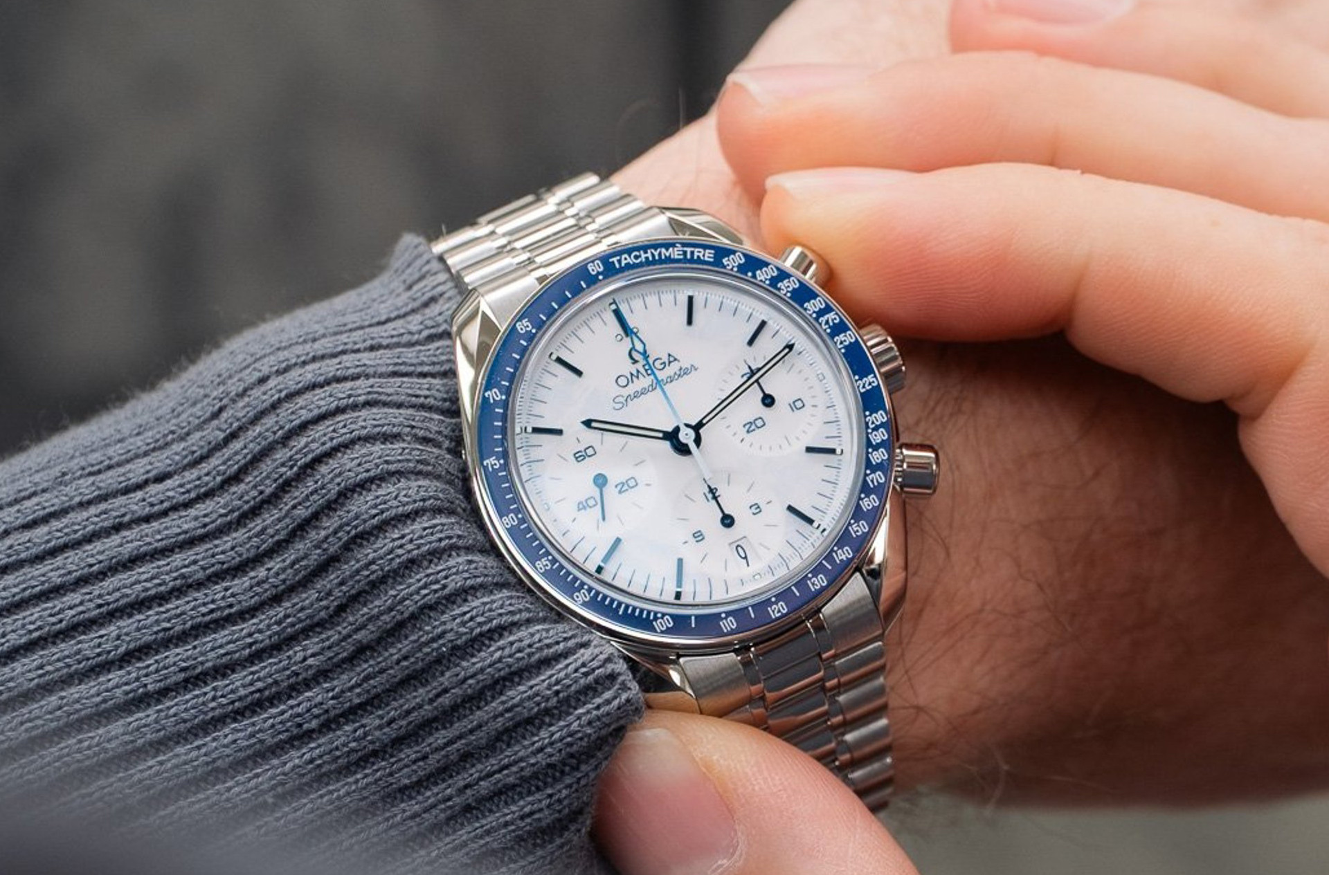 Лаконичные Omega в честь зимней Олимпиады в Италии, практичные Bell&Ross с функцией компаса… Лаконичные Omega в честь зимней Олимпиады в Италии, практичные Bell&Ross с функцией компаса…