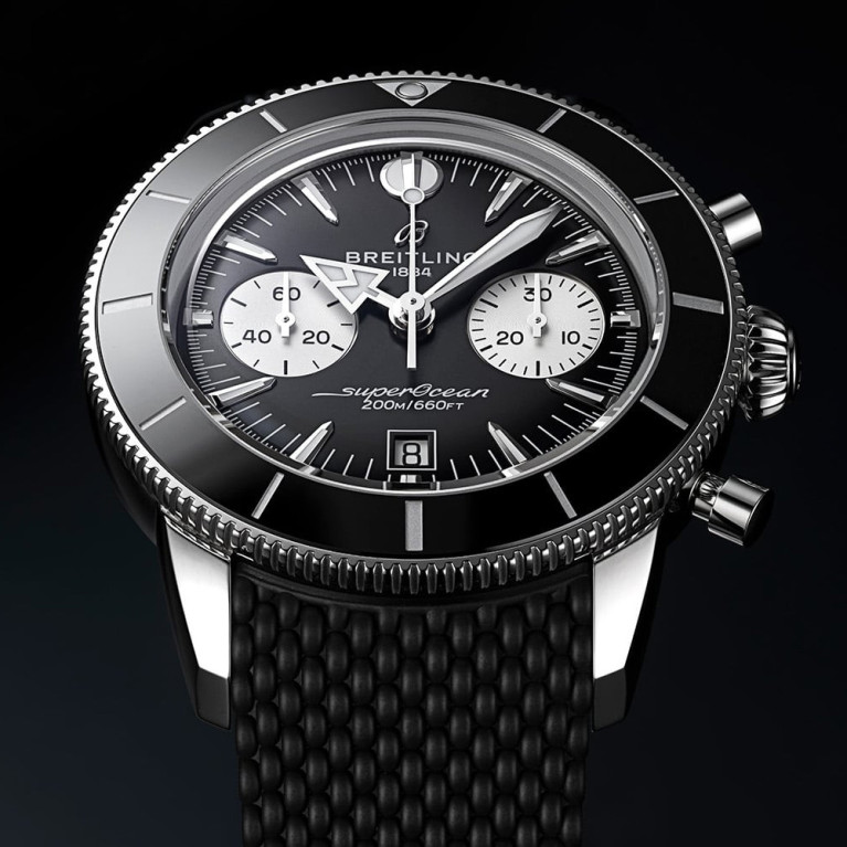 Роскошный минутный репетир от Girard-Perregaux, ретро-футуристичные Otsuka Lotec с прыгающим часом…