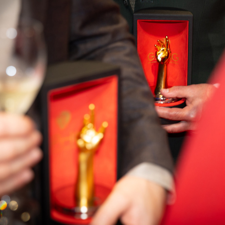 Часовой Оскар анонсировал обновление категорий