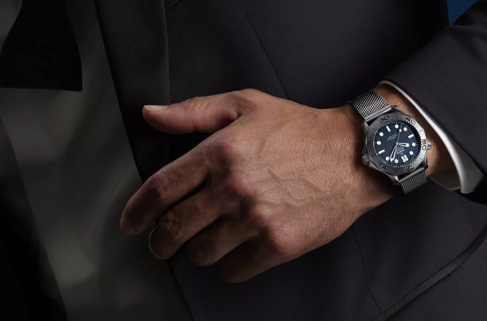 Omega Seamaster Diver 300M ко Дню Джеймса Бонда