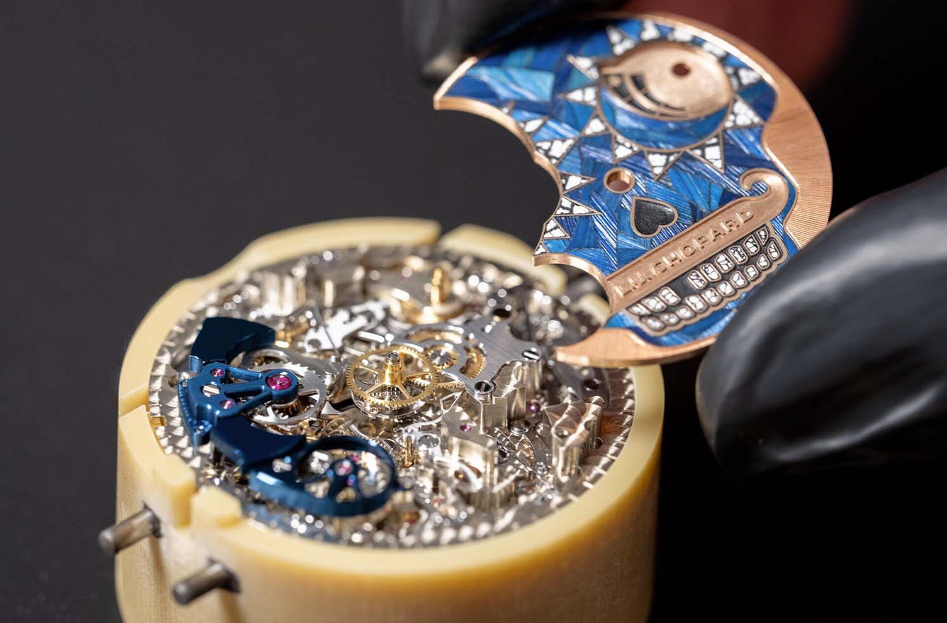 Chopard L.U.C Full Strike Día de los Muertos Edition 13
