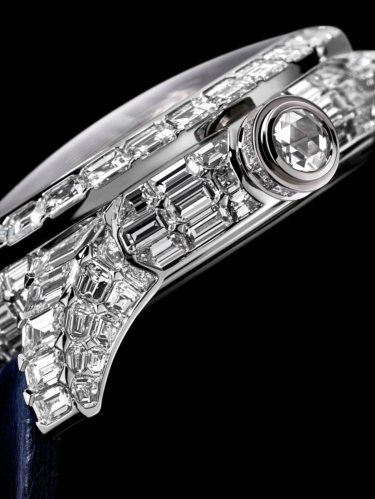 Girard-Perregaux Cat’s Eye La Fenice ref. 80494B53P7B1-CK4A. Отделка боковой грани корпуса