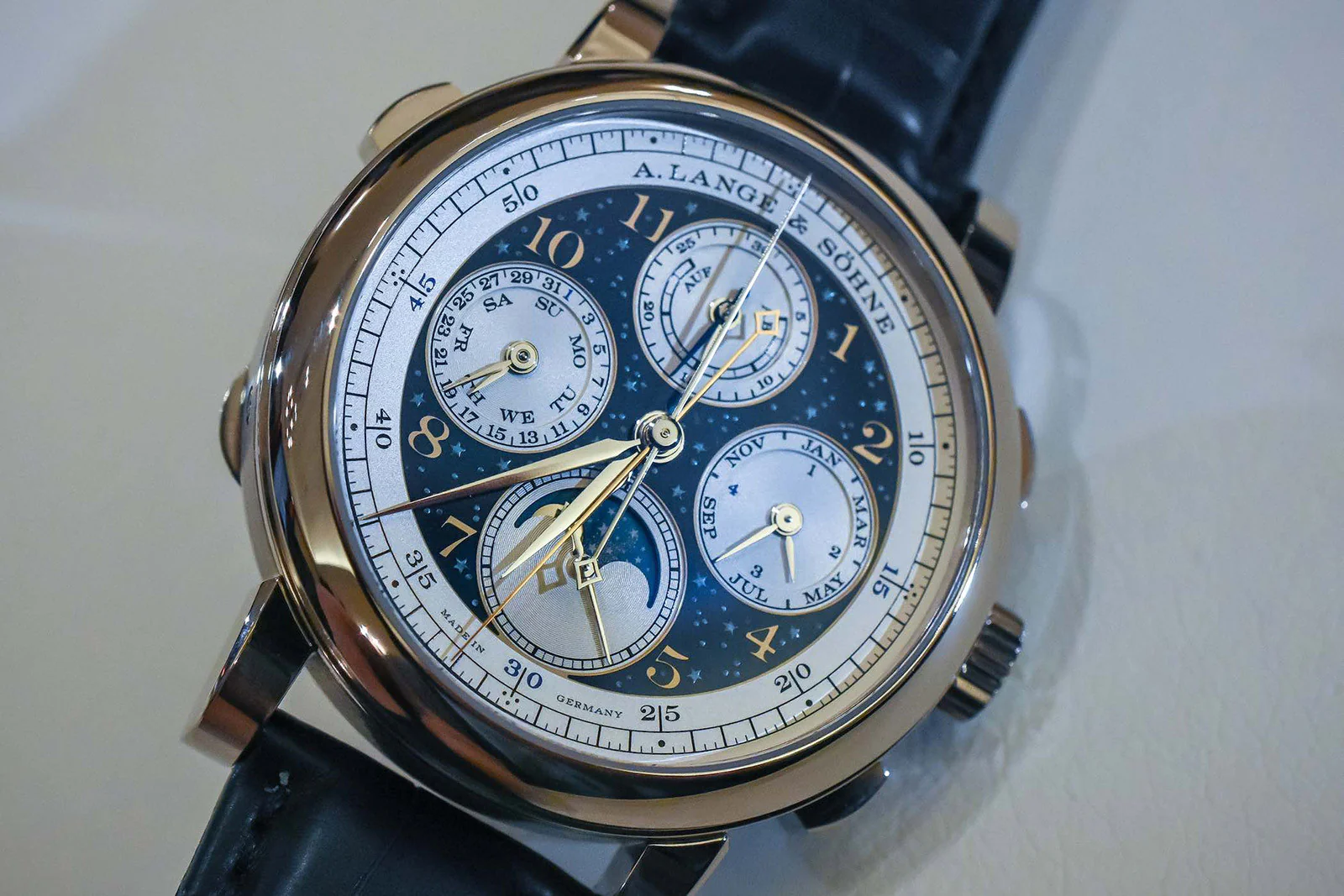 A. Lange & Söhne 1815 Rattrapante Perpetual Calendar Handwerkskunst