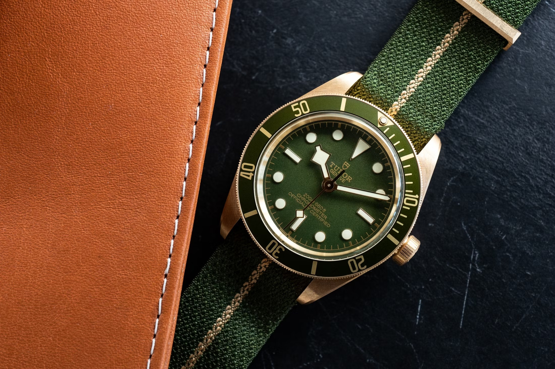 Tudor Black Bay Fifty-Eight в корпусе из желтого золота