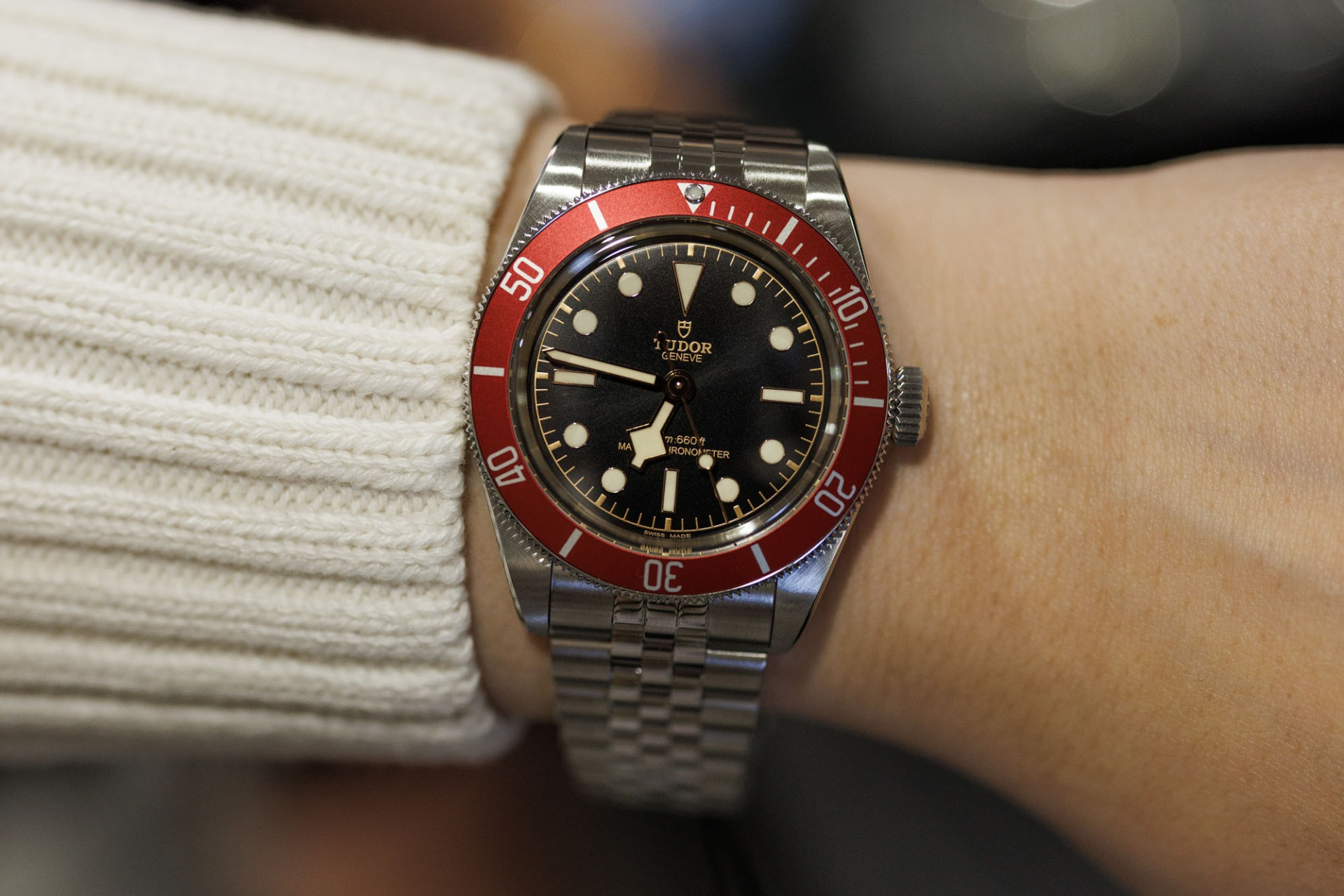 Tudor Black Bay с бордовым безелем, 2023 год