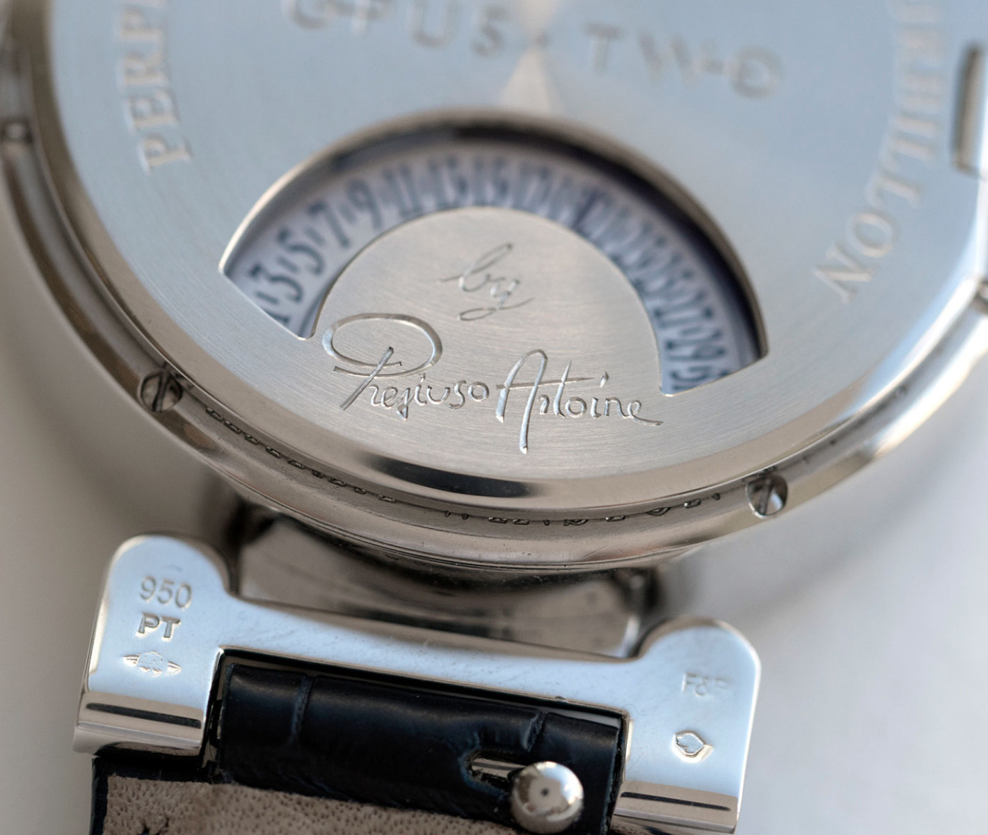 Harry Winston Opus 2. Искусство создания турбийона