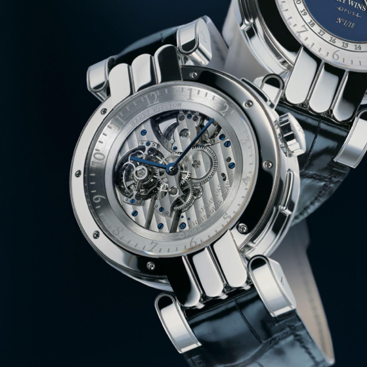 Harry Winston Opus 4. Двухсторонние часы, вдохновленные романтикой ночного неба