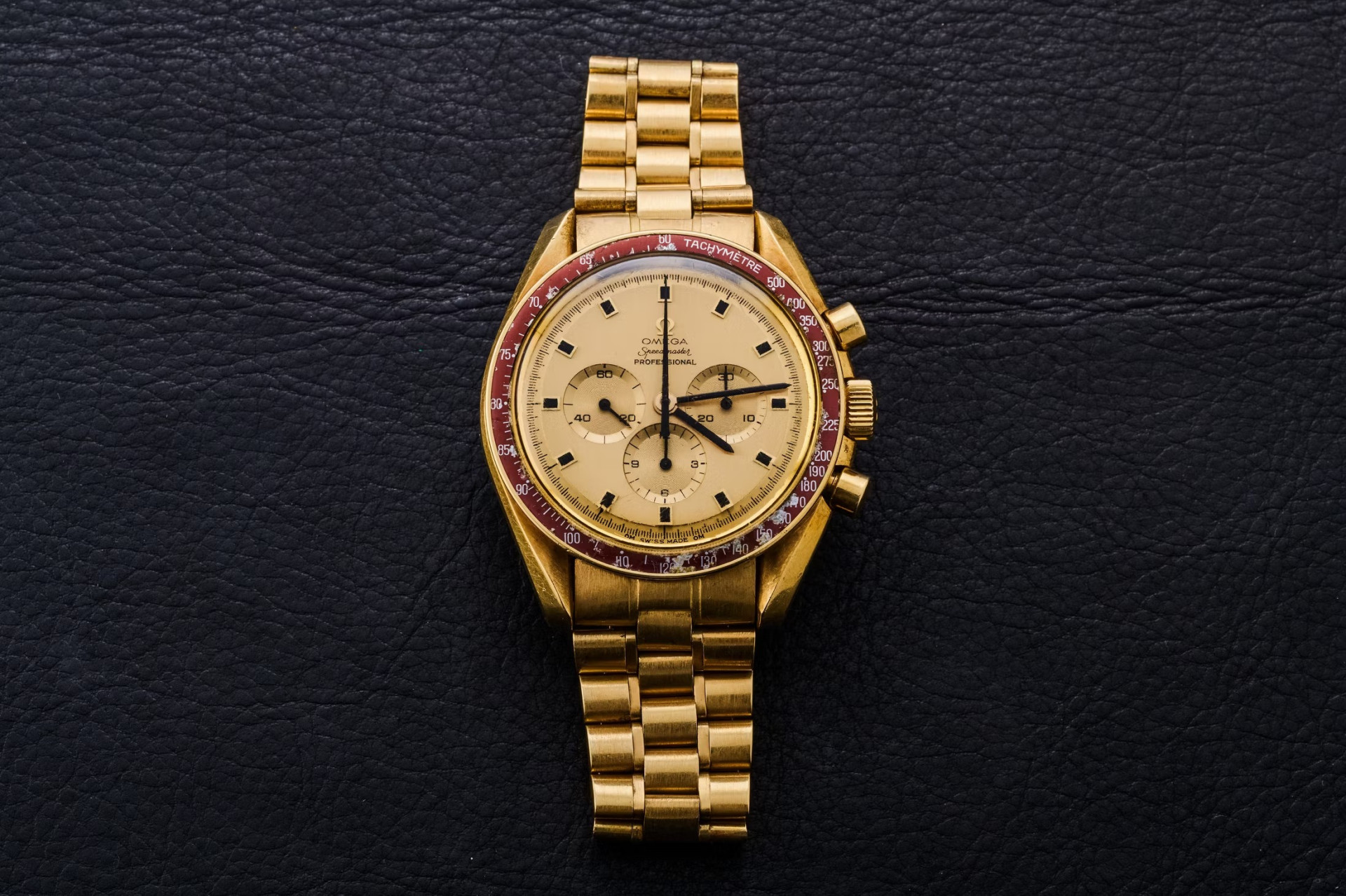 Часы Omega Нила Армстронга ушли с молотка за $2,1 млн. 