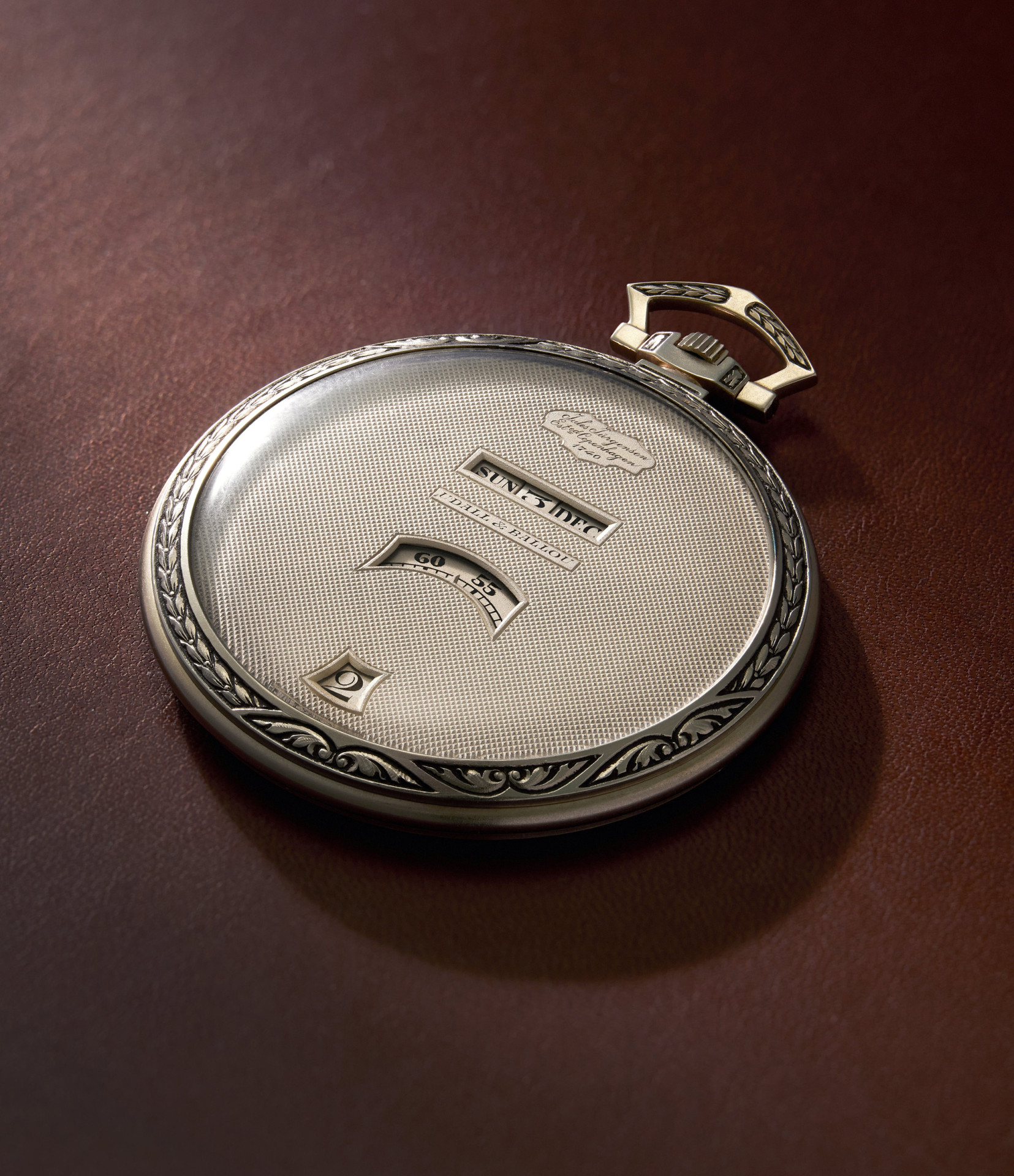 Часы Jules Jürgensen № 17620 с 45-миллиметровым корпусом из белого золота. Календарь с цифровой индикацией,1930 год