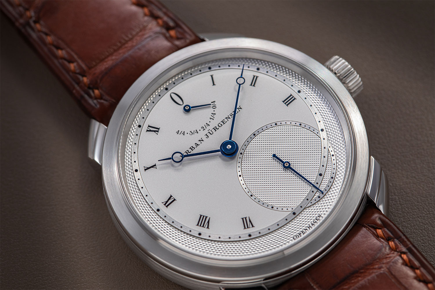 Urban Jürgensen UJ-2 в корпусе из платины