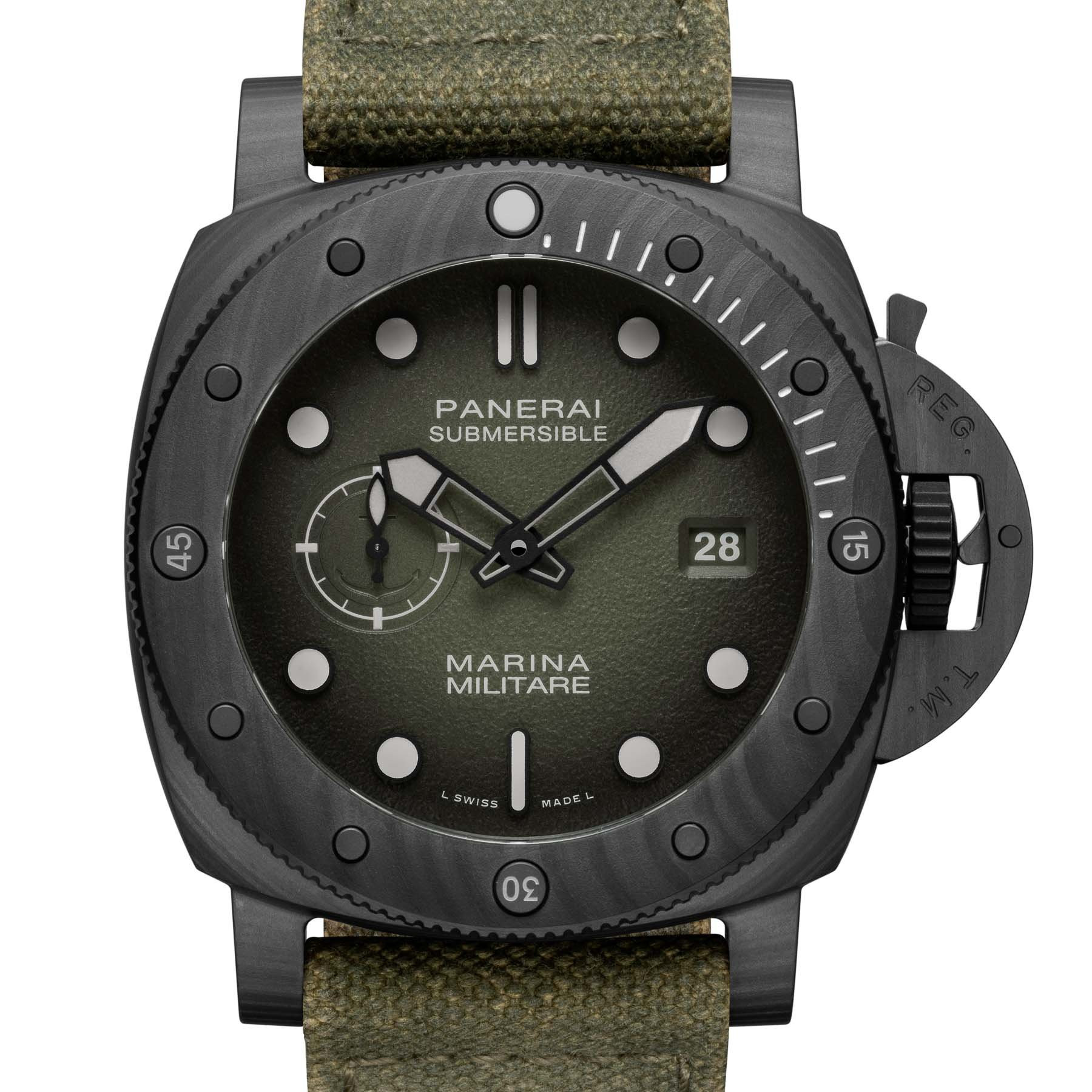 Panerai Submersible Marina Militare PAM01697 и PAM01698