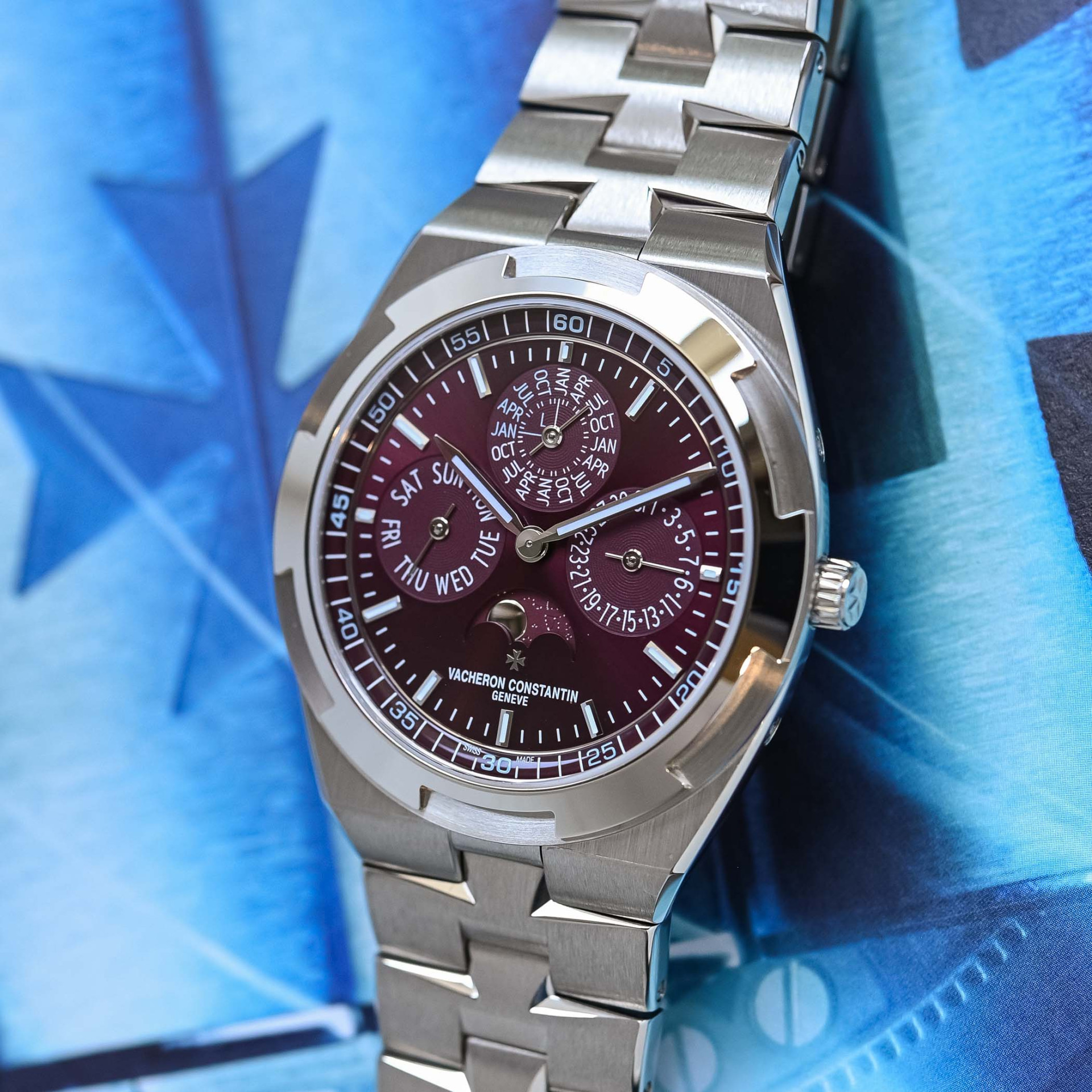 Vacheron Constantin Overseas Perpetual Calendar Ultra-Thin