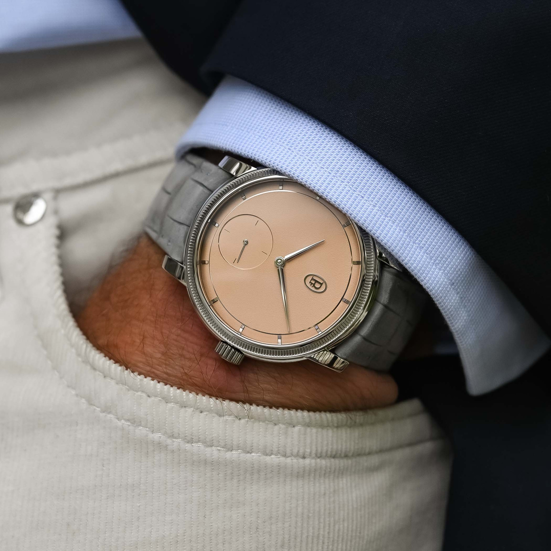 Parmigiani Toric Petite Seconde Platinum Golden Hour и Rose Gold Dune