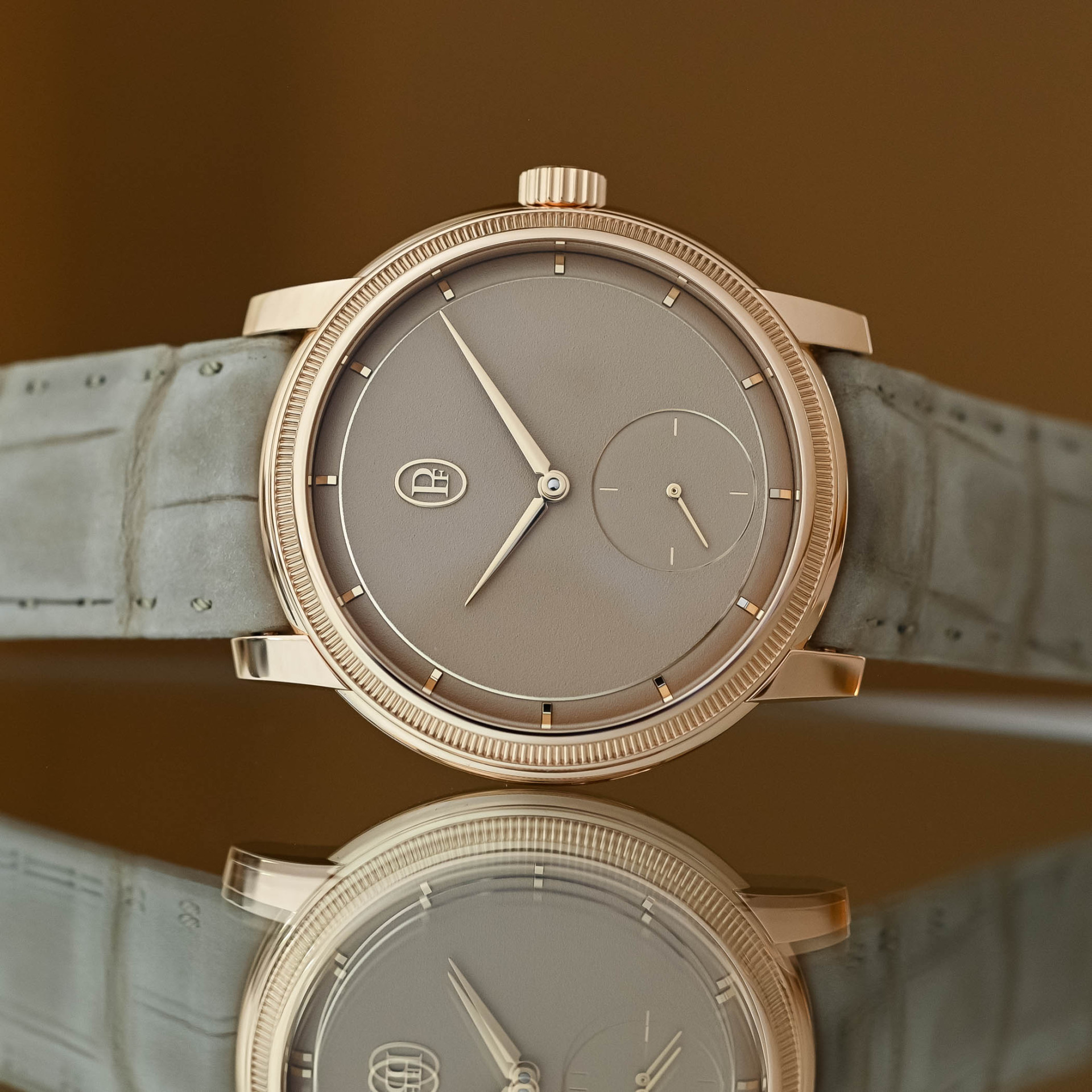 Parmigiani Toric Petite Seconde Platinum Golden Hour и Rose Gold Dune
