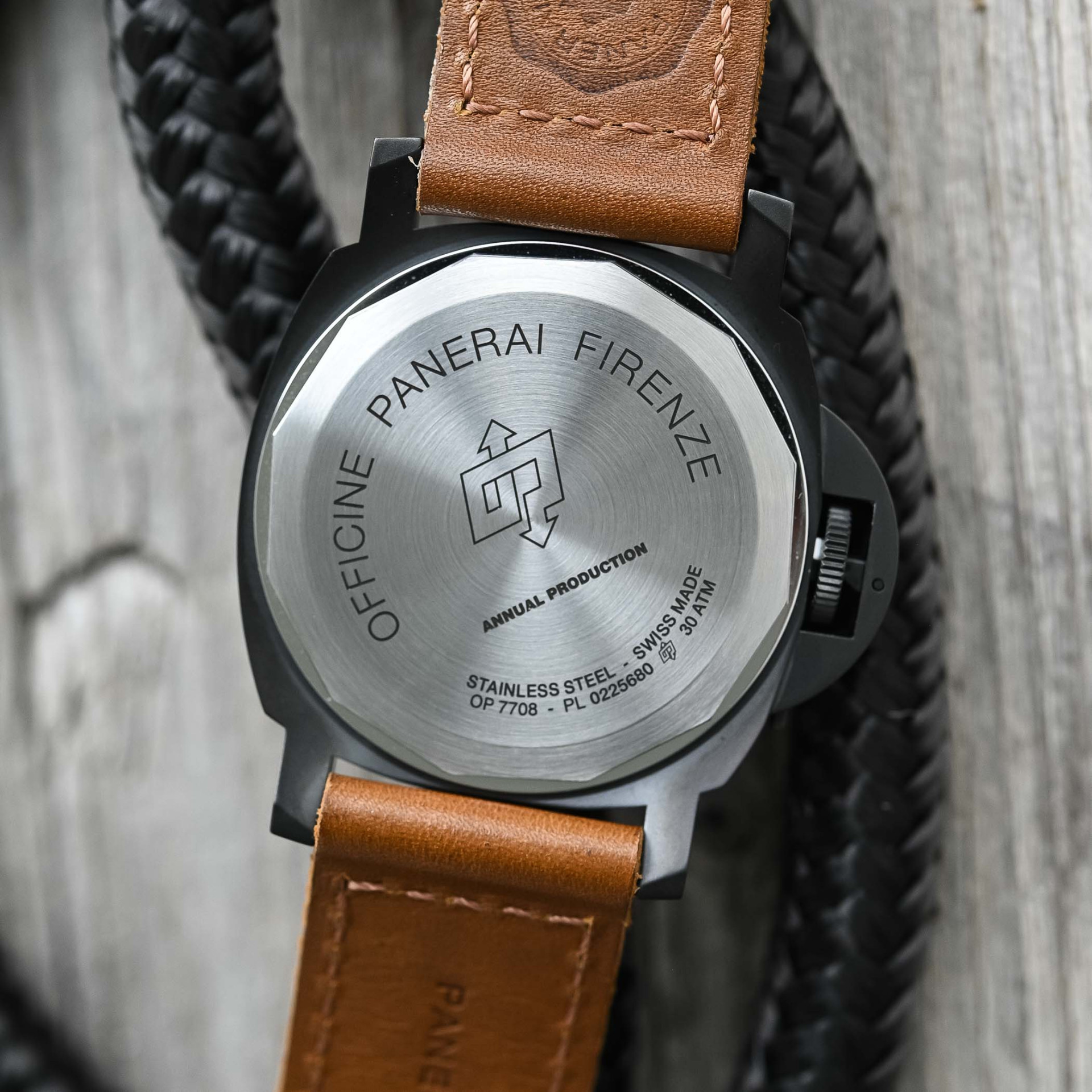 Panerai Luminor Marina Militare PAM05218. Возвращение культовой модели 1993 года