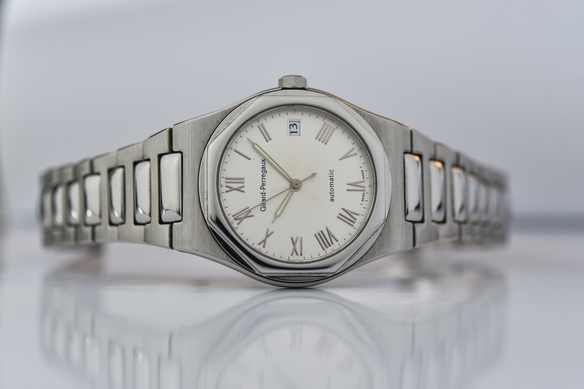 Girard-Perregaux Laureato Fifty
