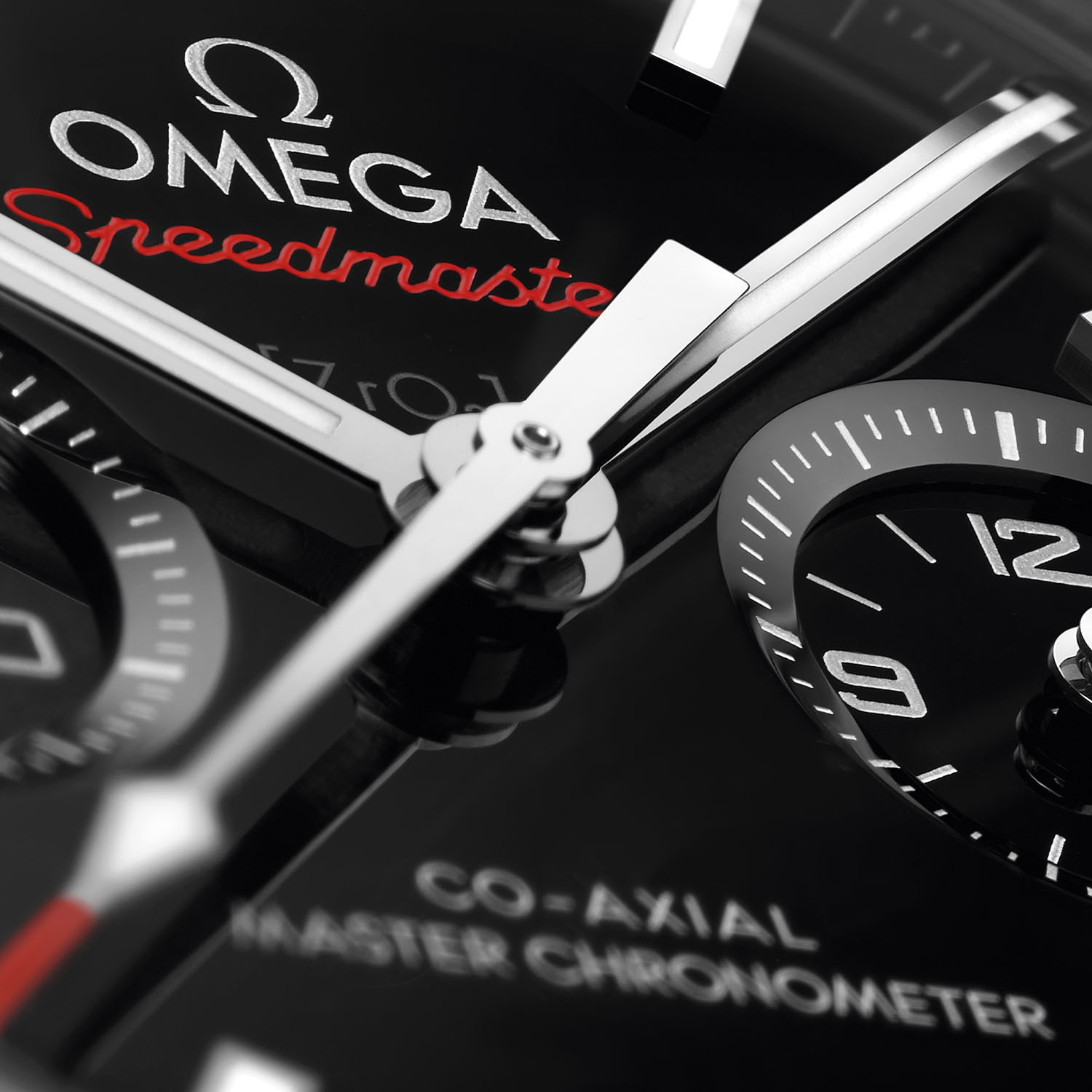 Omega обновила Speedmaster Dark Side of the Moon