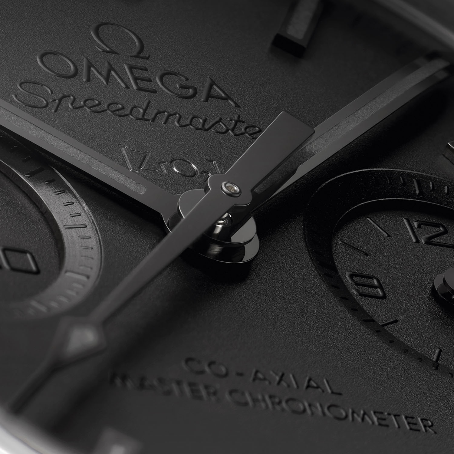 Omega обновила Speedmaster Dark Side of the Moon