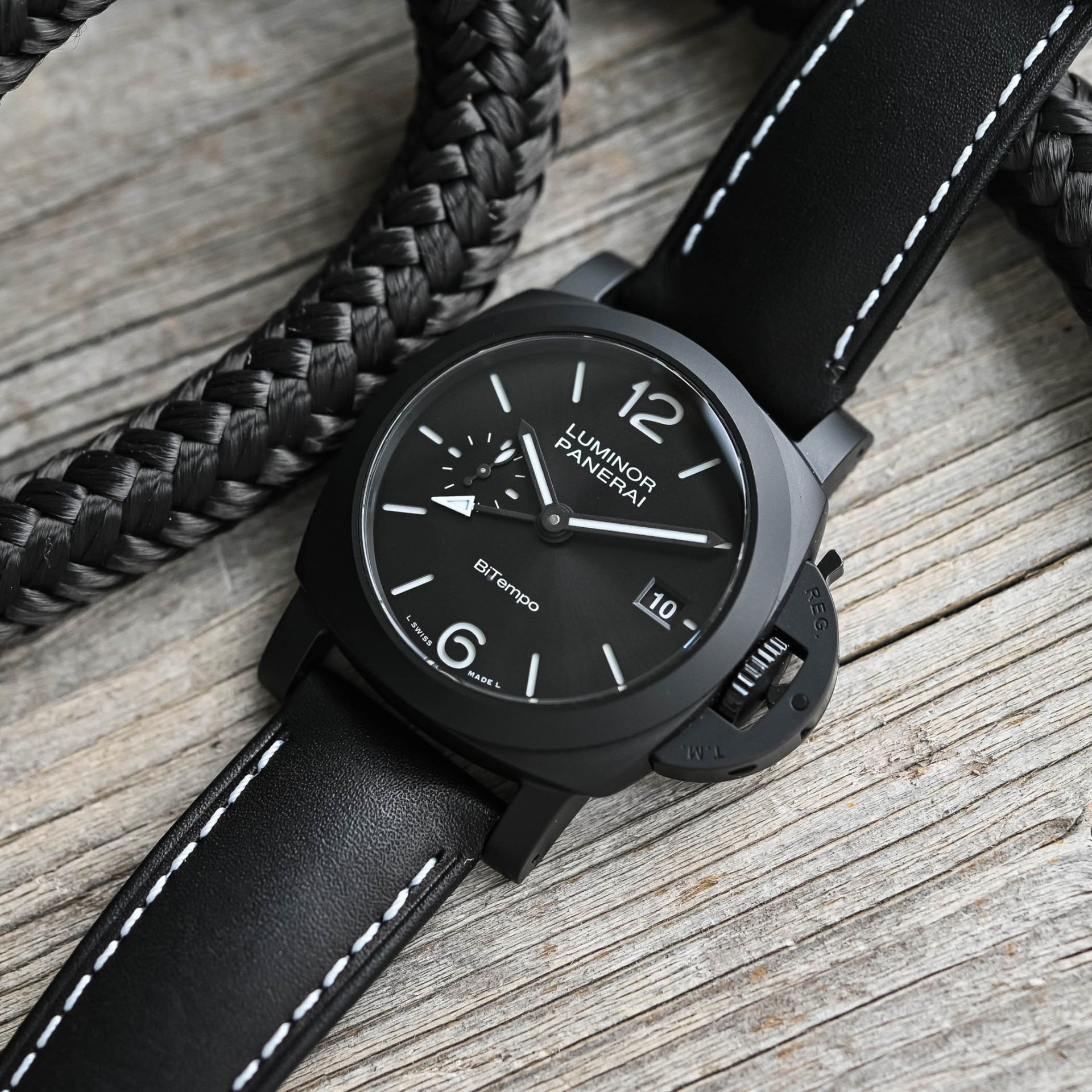 Panerai Luminor GMT Ceramica 40mm PAM01460