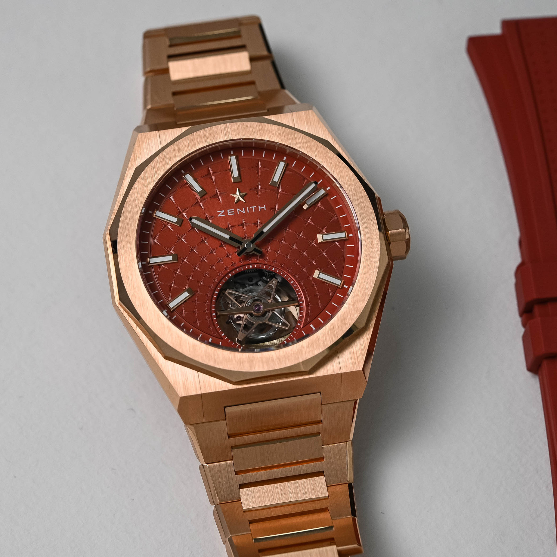 Zenith Defy Skyline Tourbillion в корпусе из розового золота