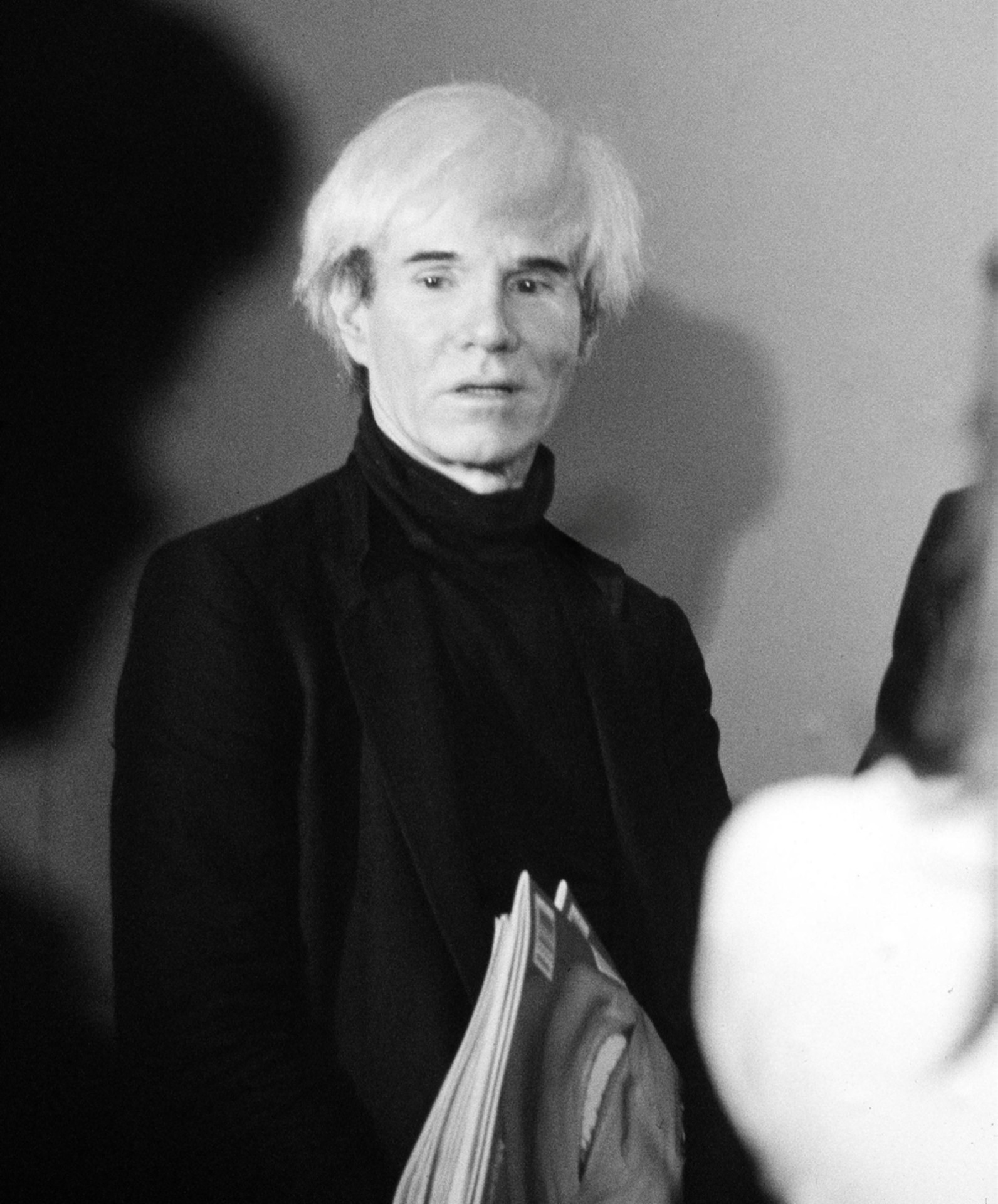 Не только Piaget и Cartier. Какие часы носил король поп-арта Энди Уорхол?