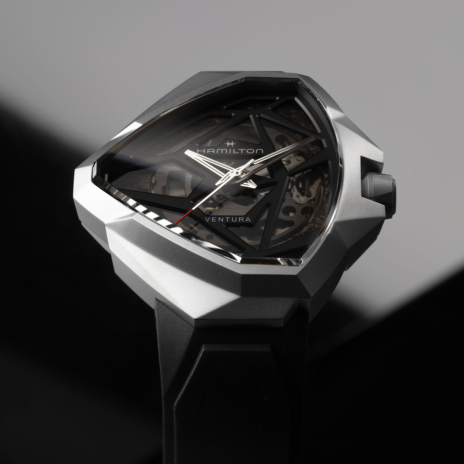 Hamilton Ventura Edge Skeleton