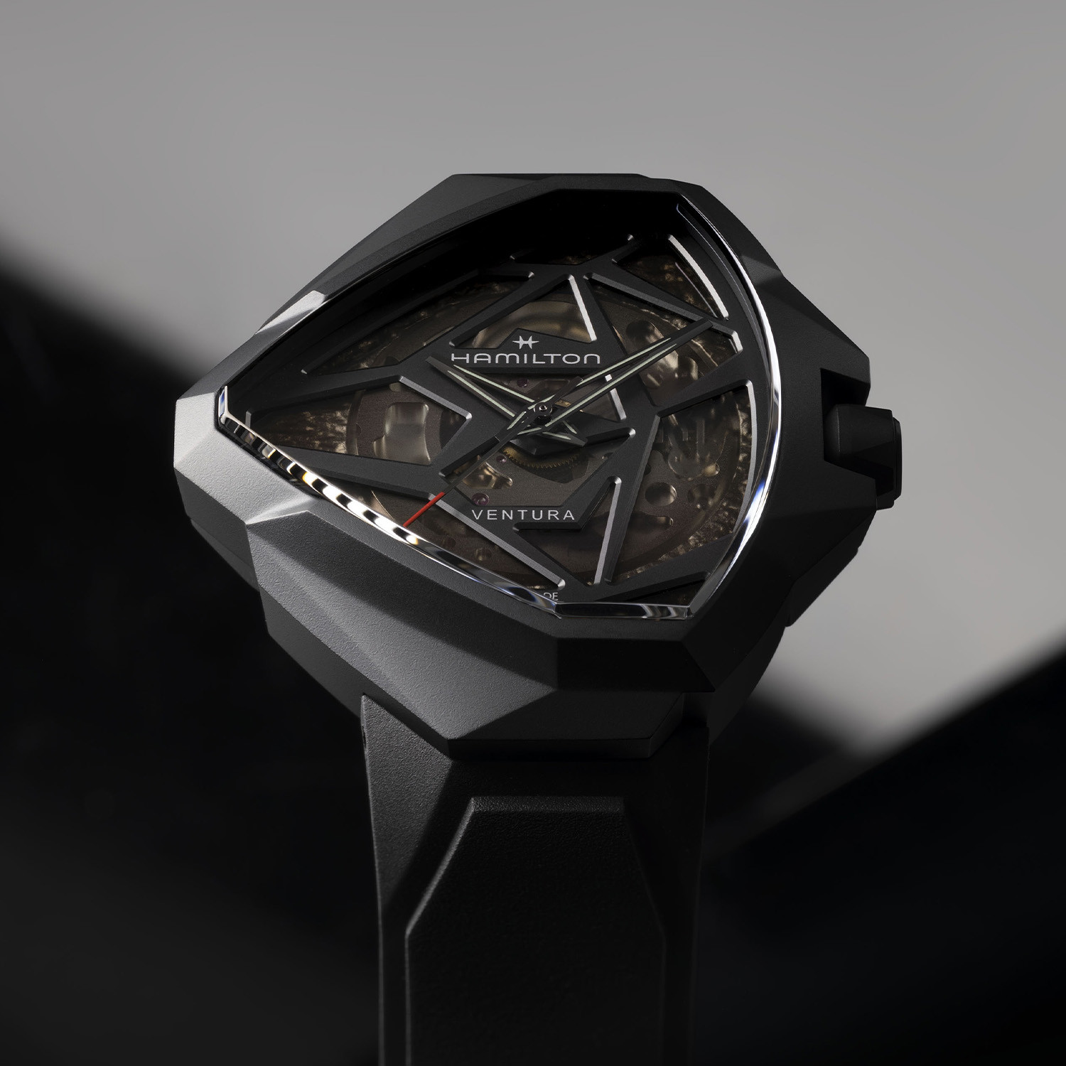 Hamilton Ventura Edge Skeleton