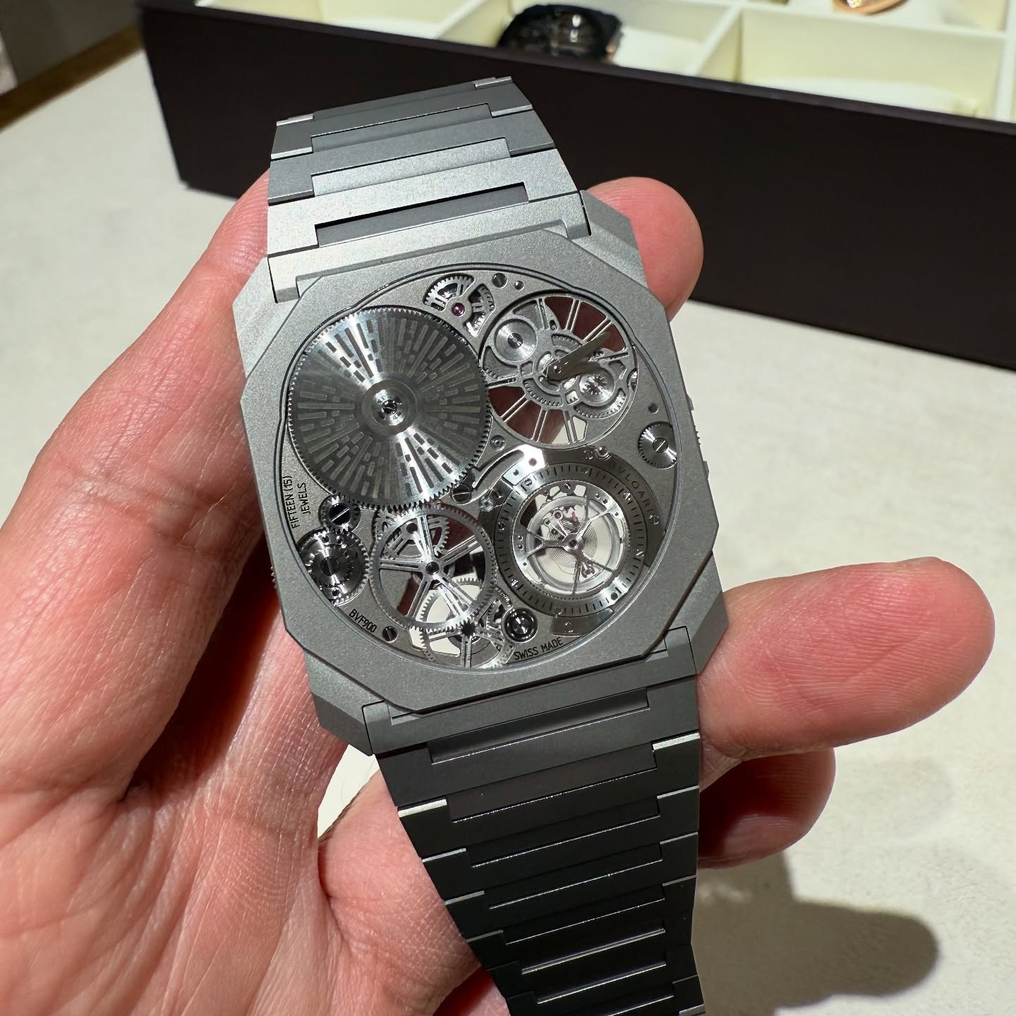 Турбийон: Bvlgari Octo Finissimo Ultra Tourbillon
