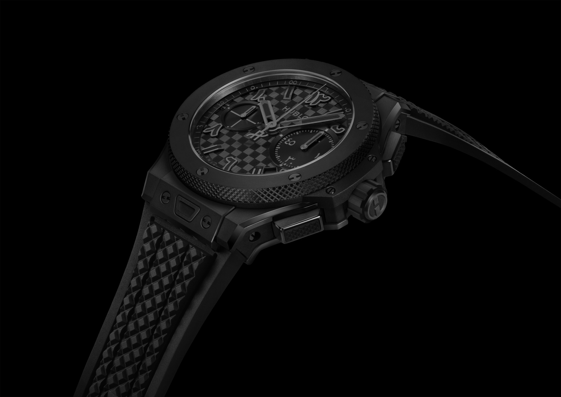 Два хронографа Hublot для Dubai Watch Week 2025 