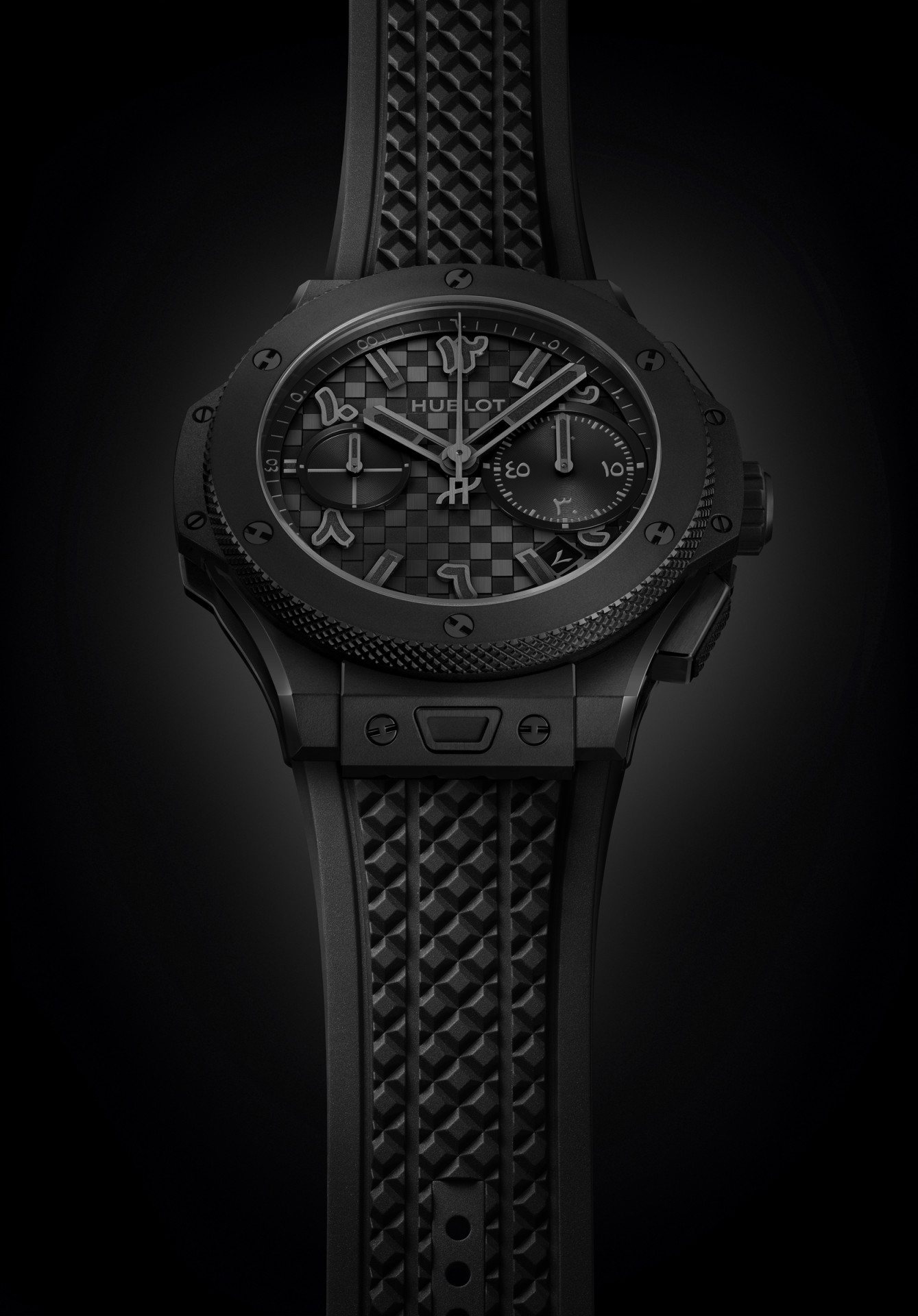 Два хронографа Hublot для Dubai Watch Week 2025 