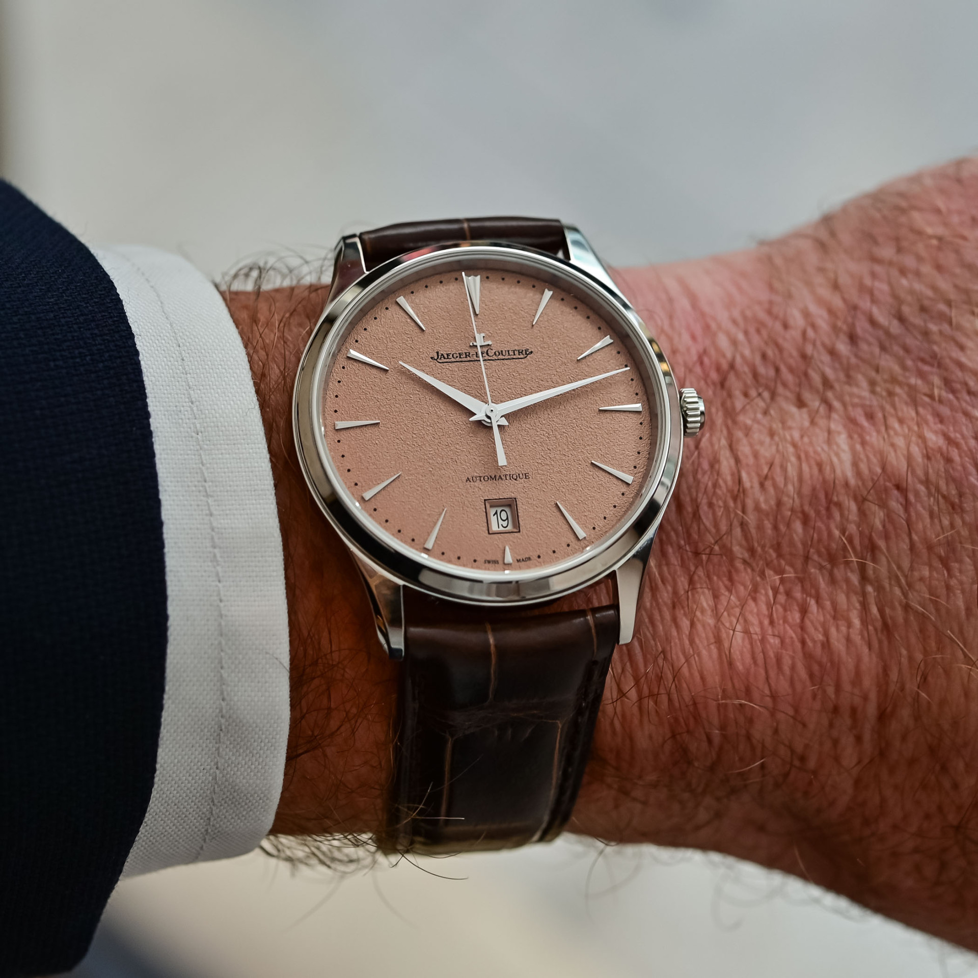 Jaeger-LeCoultre Master Ultra Thin с циферблатами цвета меди