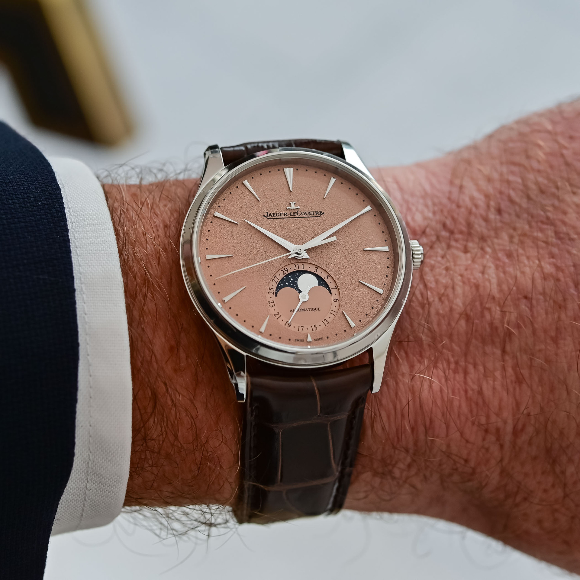 Jaeger-LeCoultre Master Ultra Thin с циферблатами цвета меди