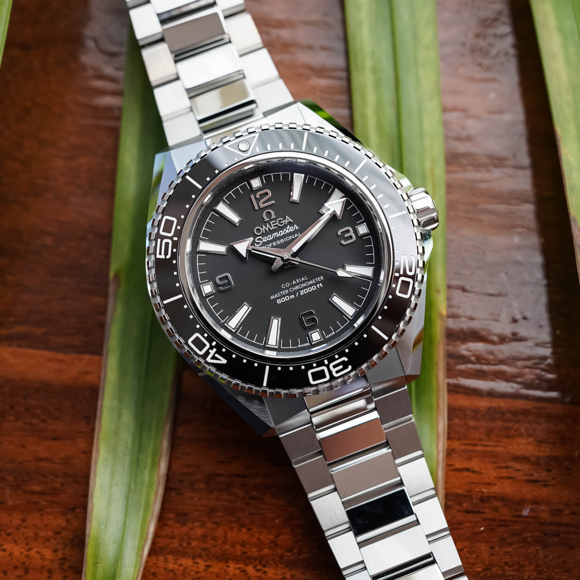 Omega представила 4-е поколение моделей Seamaster Planet Ocean