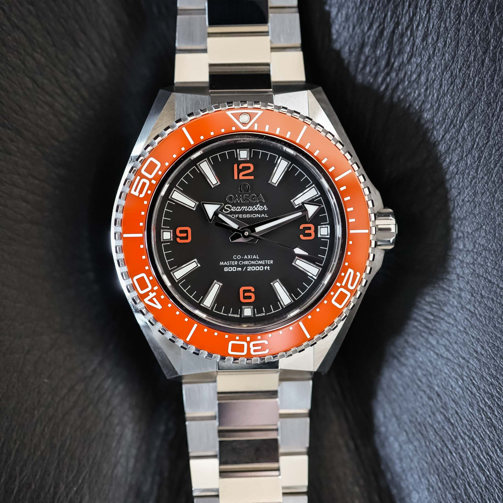 Omega представила 4-е поколение моделей Seamaster Planet Ocean