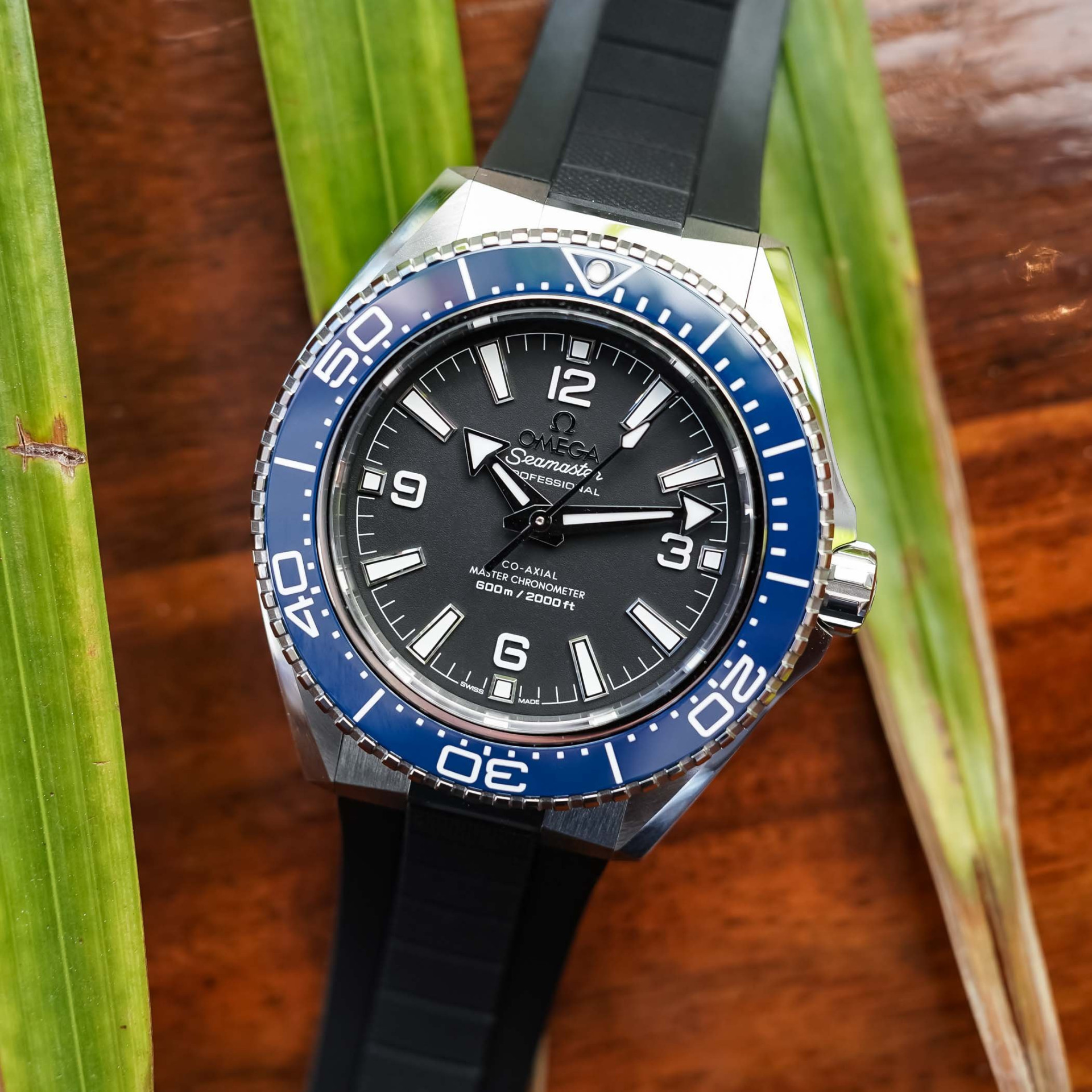 Omega представила 4-е поколение моделей Seamaster Planet Ocean
