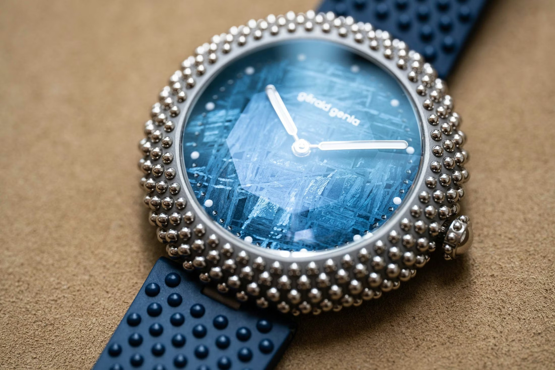 Gérald Genta Gentissima Oursin 41