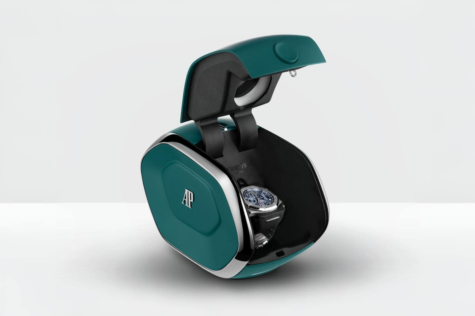 Audemars Piguet представила умный бокс для часов