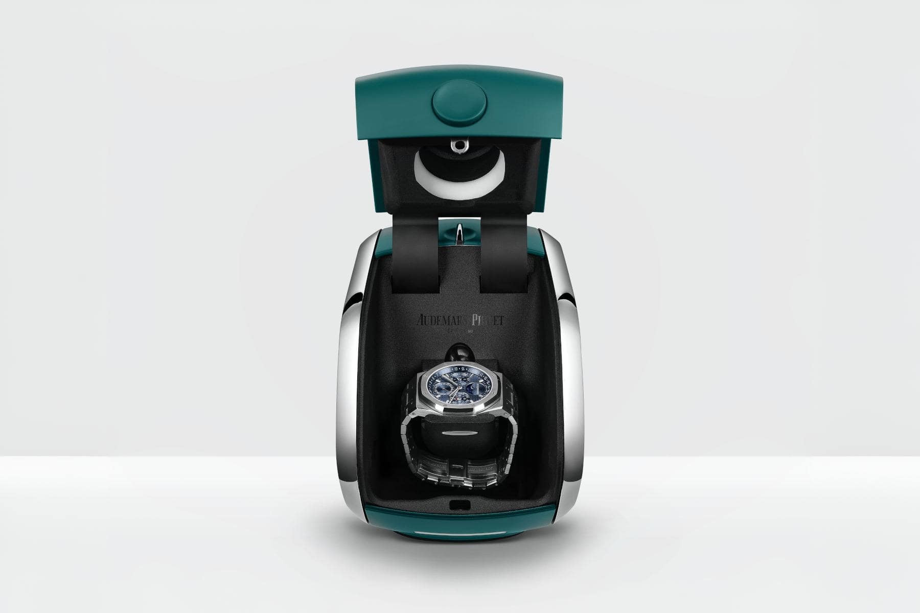 Audemars Piguet представила умный бокс для часов