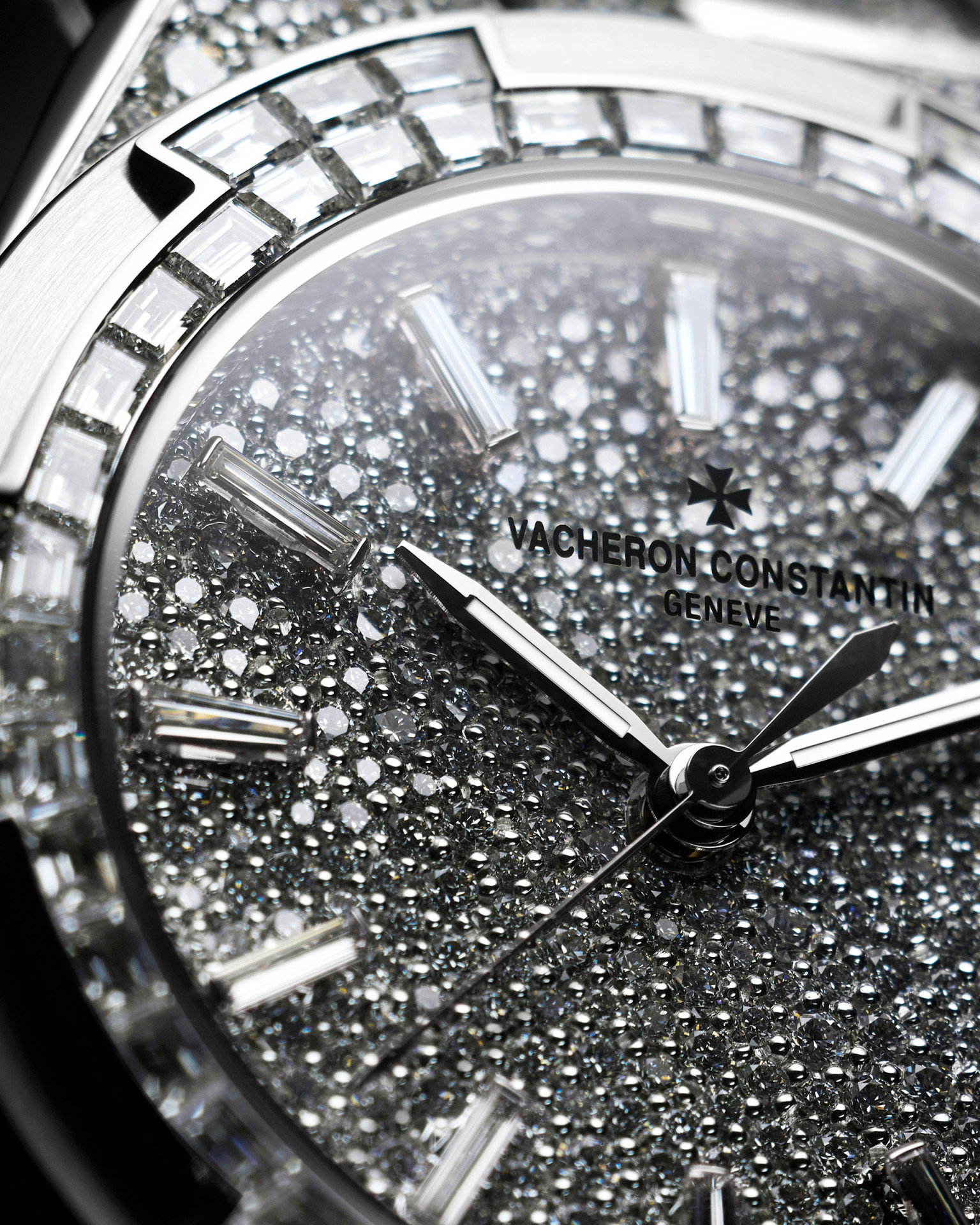 Vacheron Constantin Overseas Self-Winding 35mm 