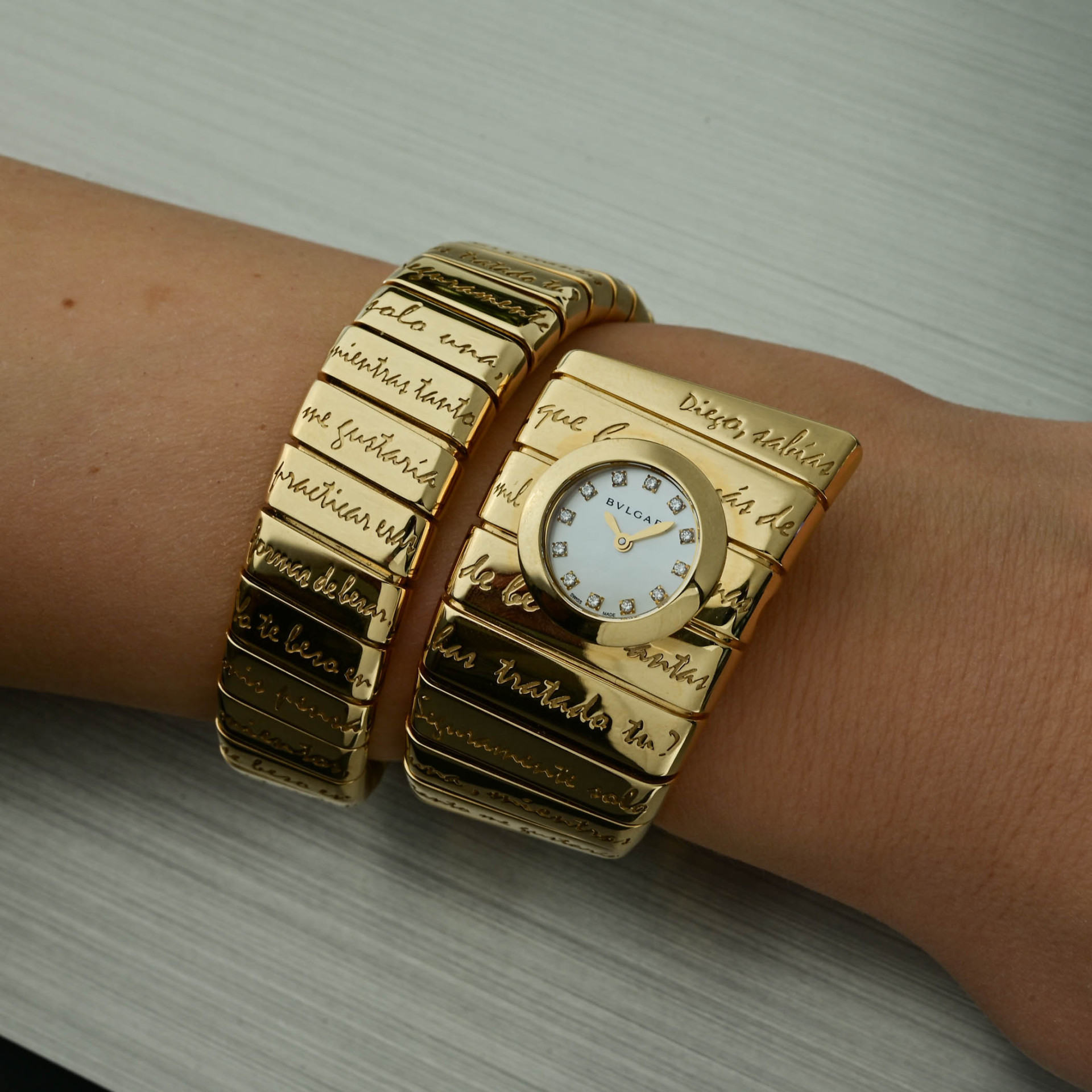 Bvlgari Frida Kahlo Tubogas Manchette