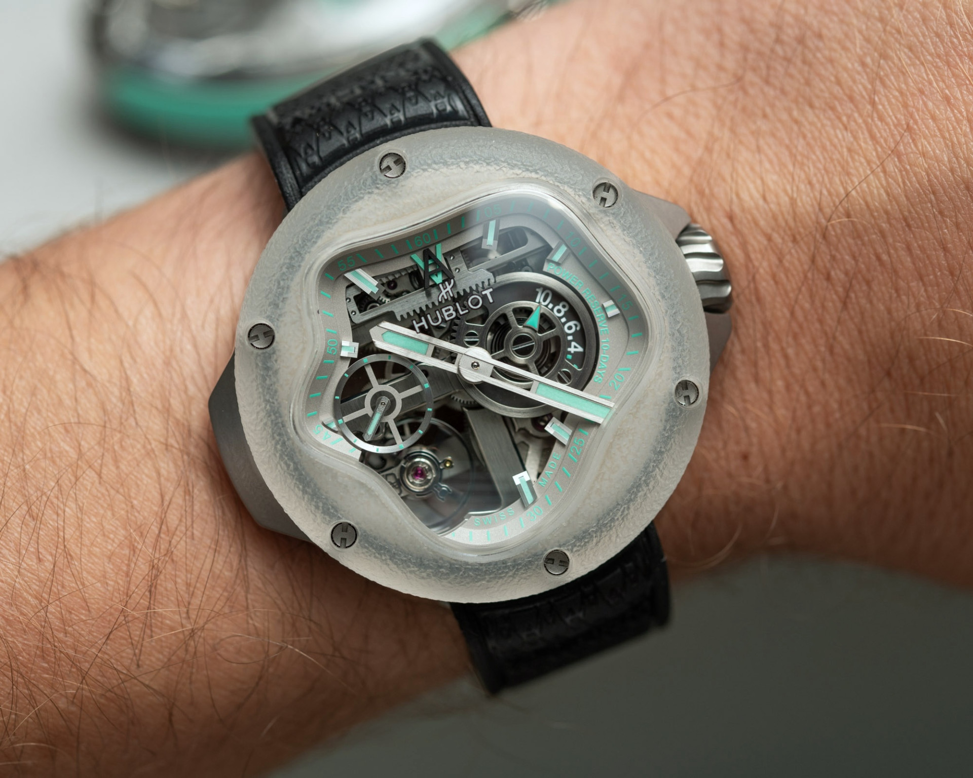 Hublot MP-17 MECA-10 Arsham Splash Titanium Sapphire