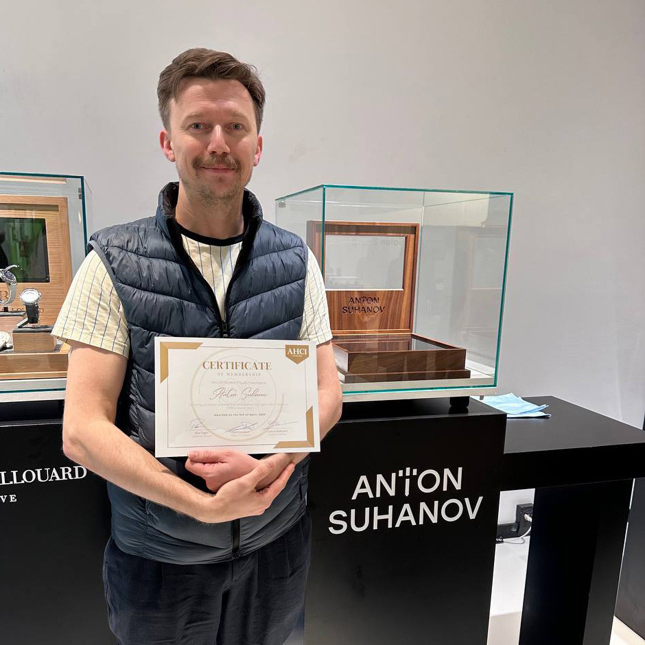 Антон Суханов 