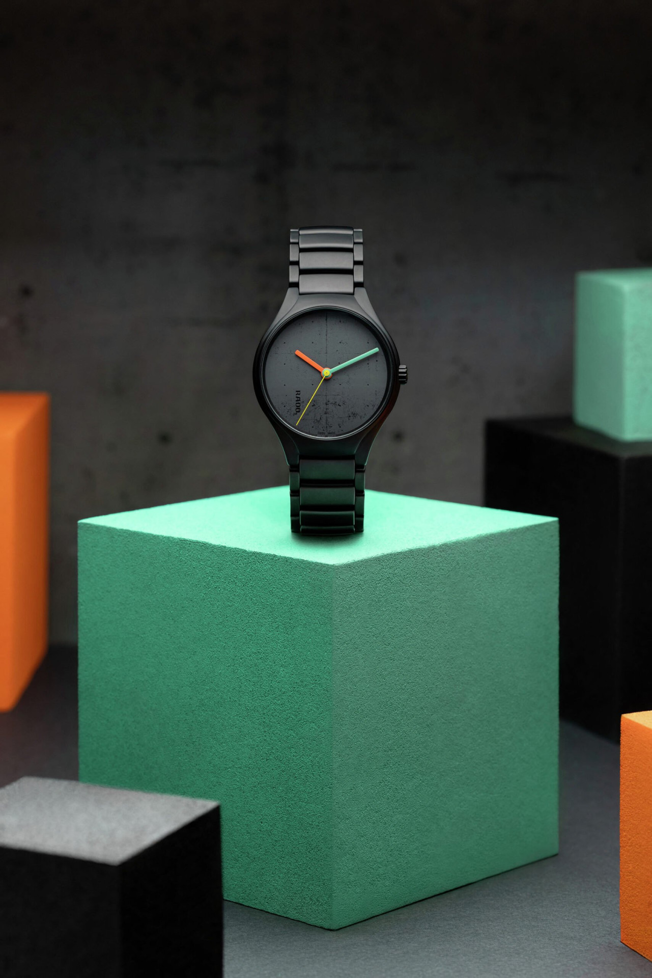 Rado True Round × Les Couleurs Le Corbusier Special Editions