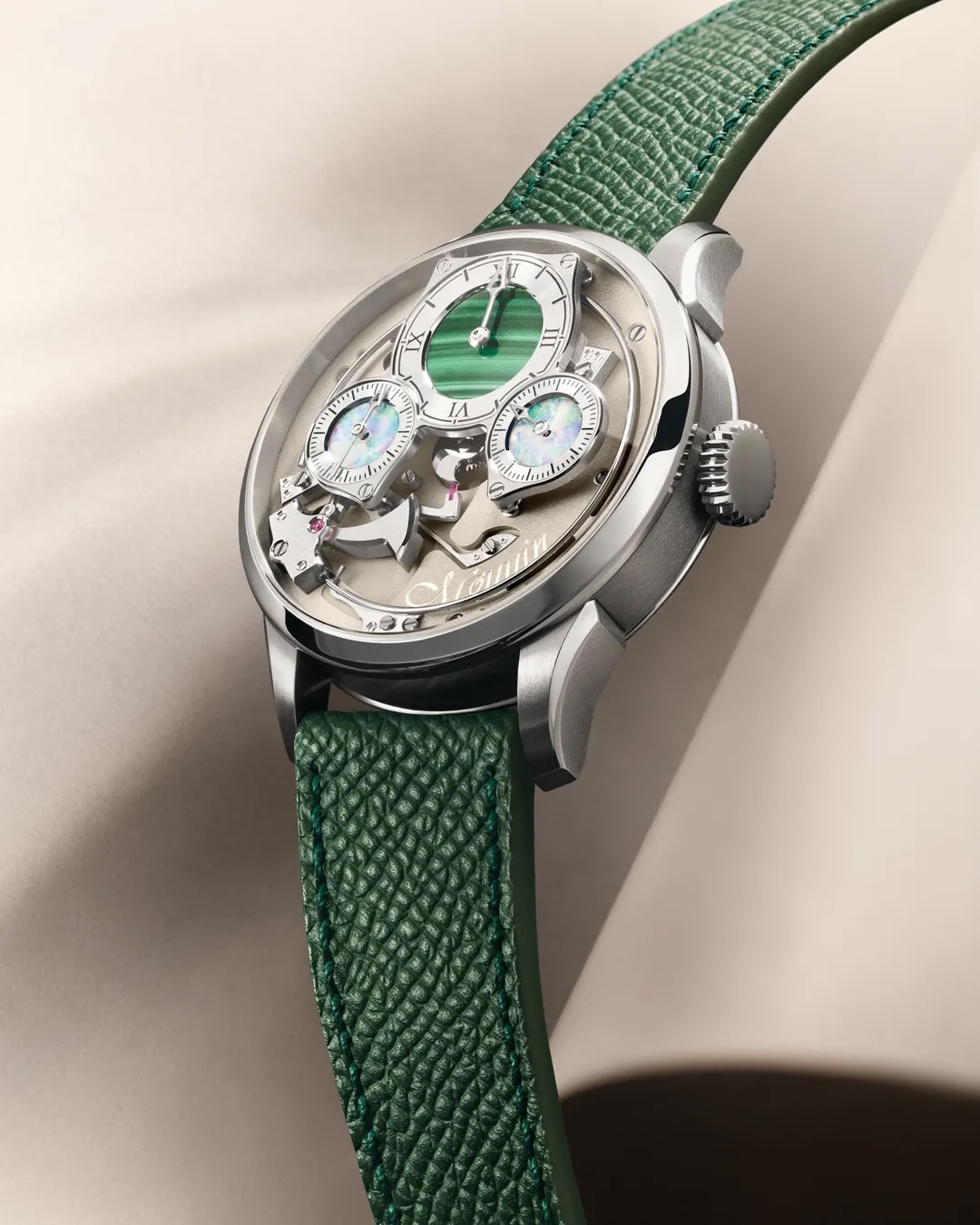 Вторую премию Louis Vuitton Watch Prize получил бренд Hazemann & Monnin