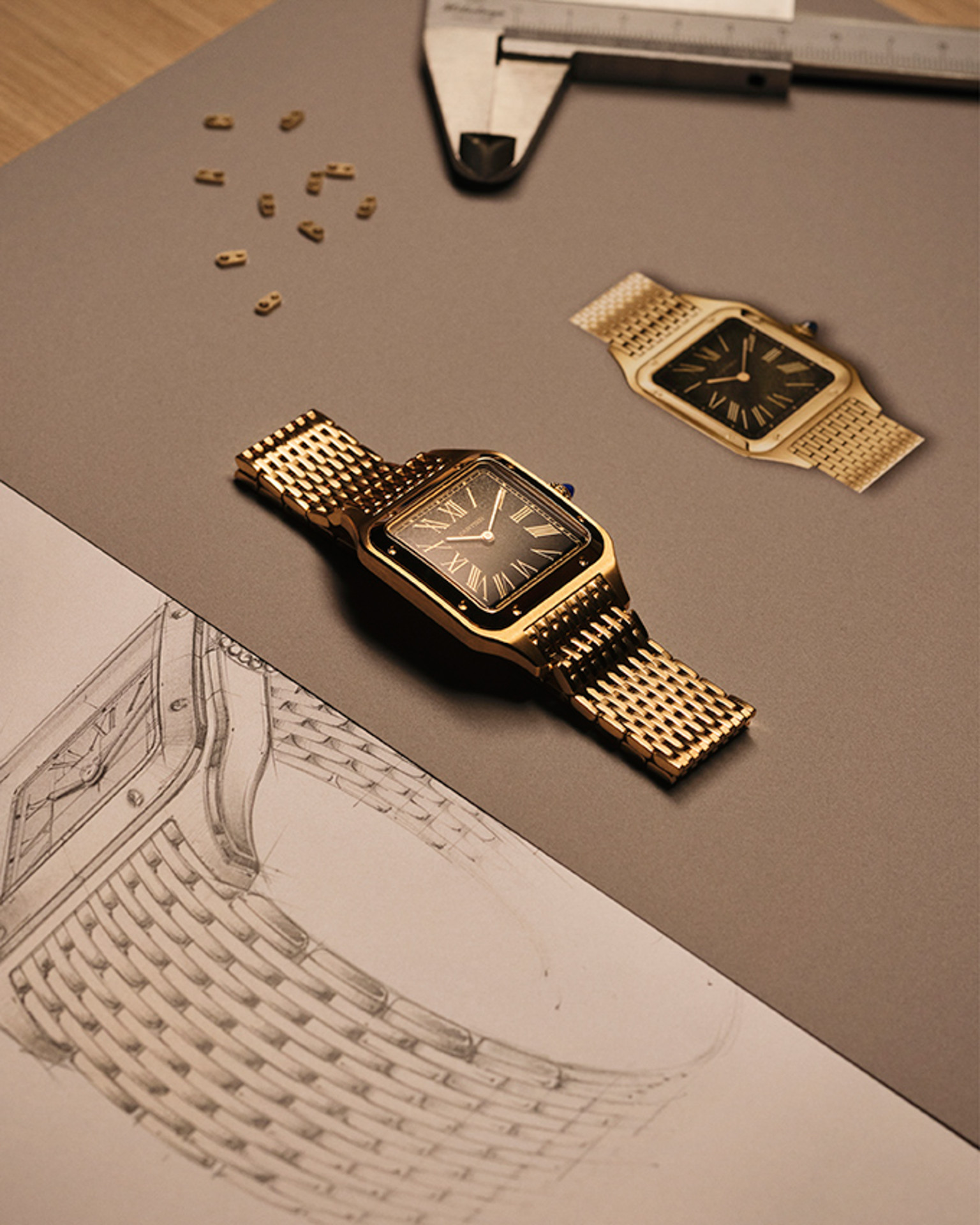 Cartier Santos-Dumont в корпусах из желтого золота и платины